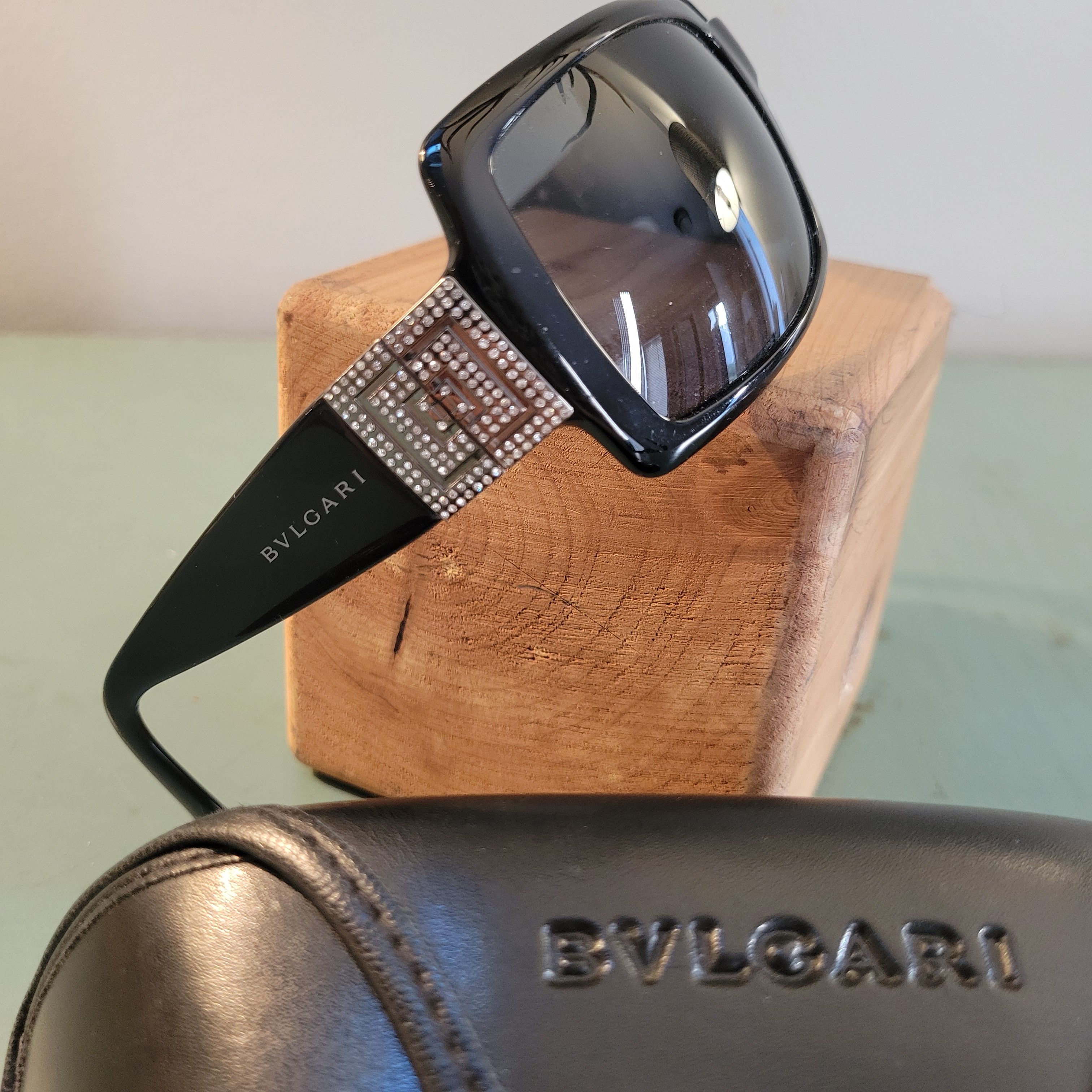 Bvlgari Rhinestone Embellished Black Vintage with Case and Cloth Size ONE SIZE - 2 Thumbnail