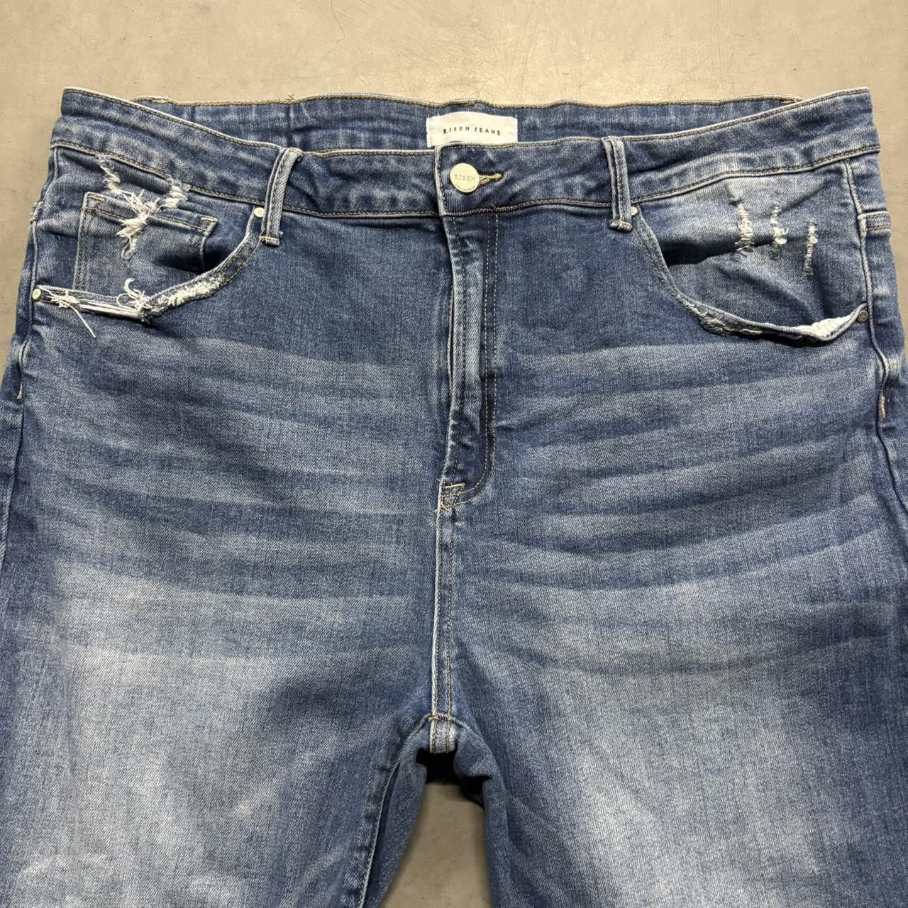 Vintage Crazy Vintage Y2K/2000s Baggy Wideleg Medium Wash Denim Jeans! Size US 38 / EU 54 - 4 Thumbnail