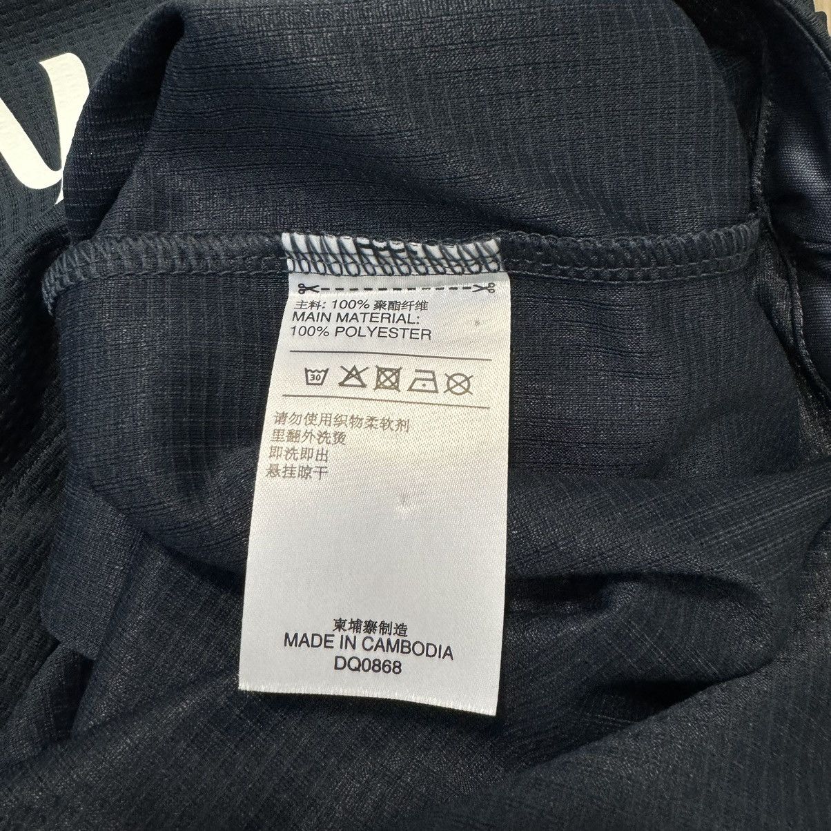 Adidas Real Madrid 18/19 player issue L/S away #4 Sergio ramos Size US M / EU 48-50 / 2 - 9 Thumbnail