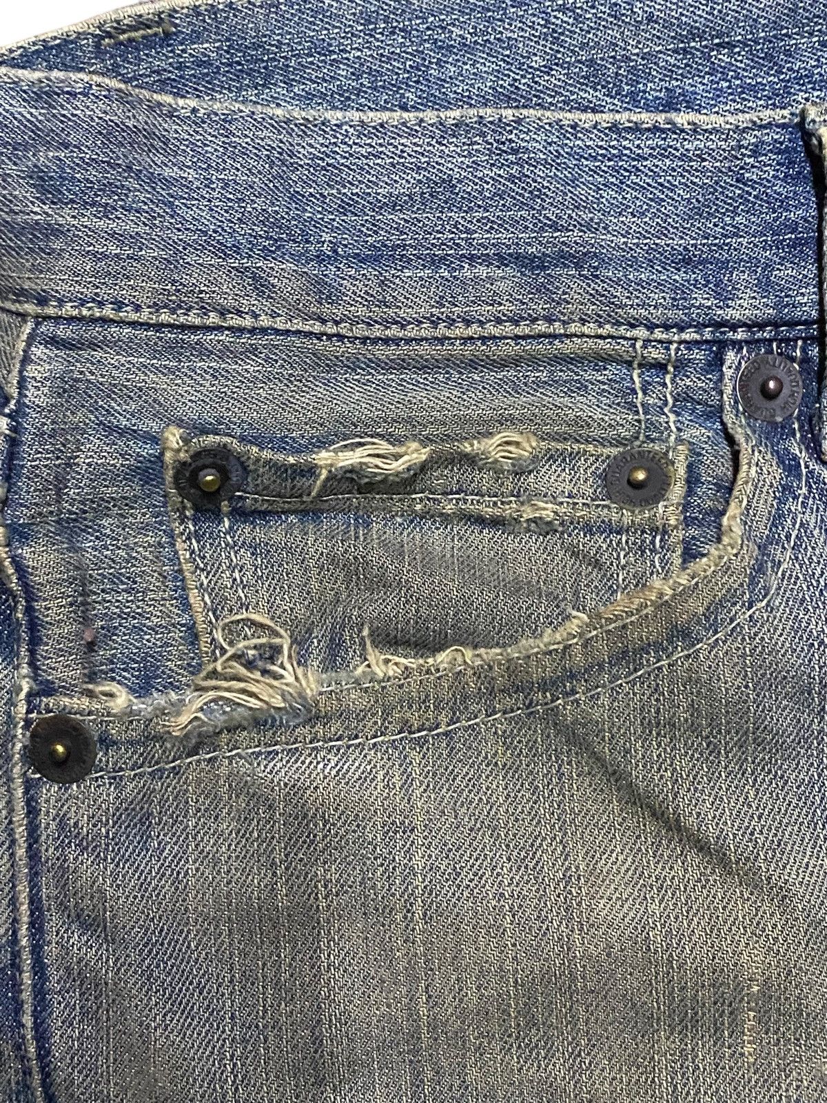 Japanese Brand Vintage Japanese Brand Mud Wash Distressed Loose Jeans Size US 37 - 8 Thumbnail