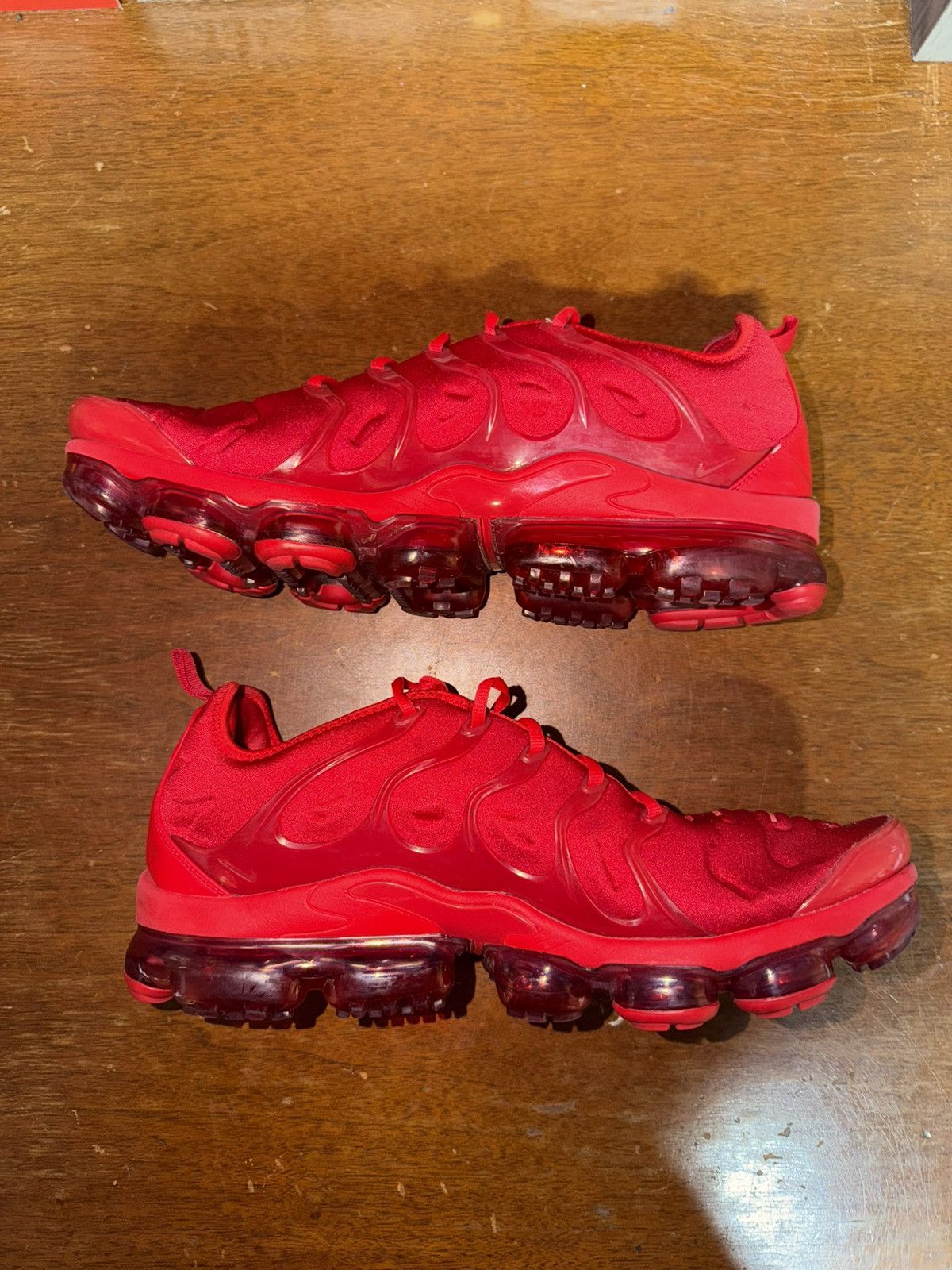 Nike Nike Air VaporMax Plus Triple Red size 14 Size US 14 / EU 47 - 2 Thumbnail