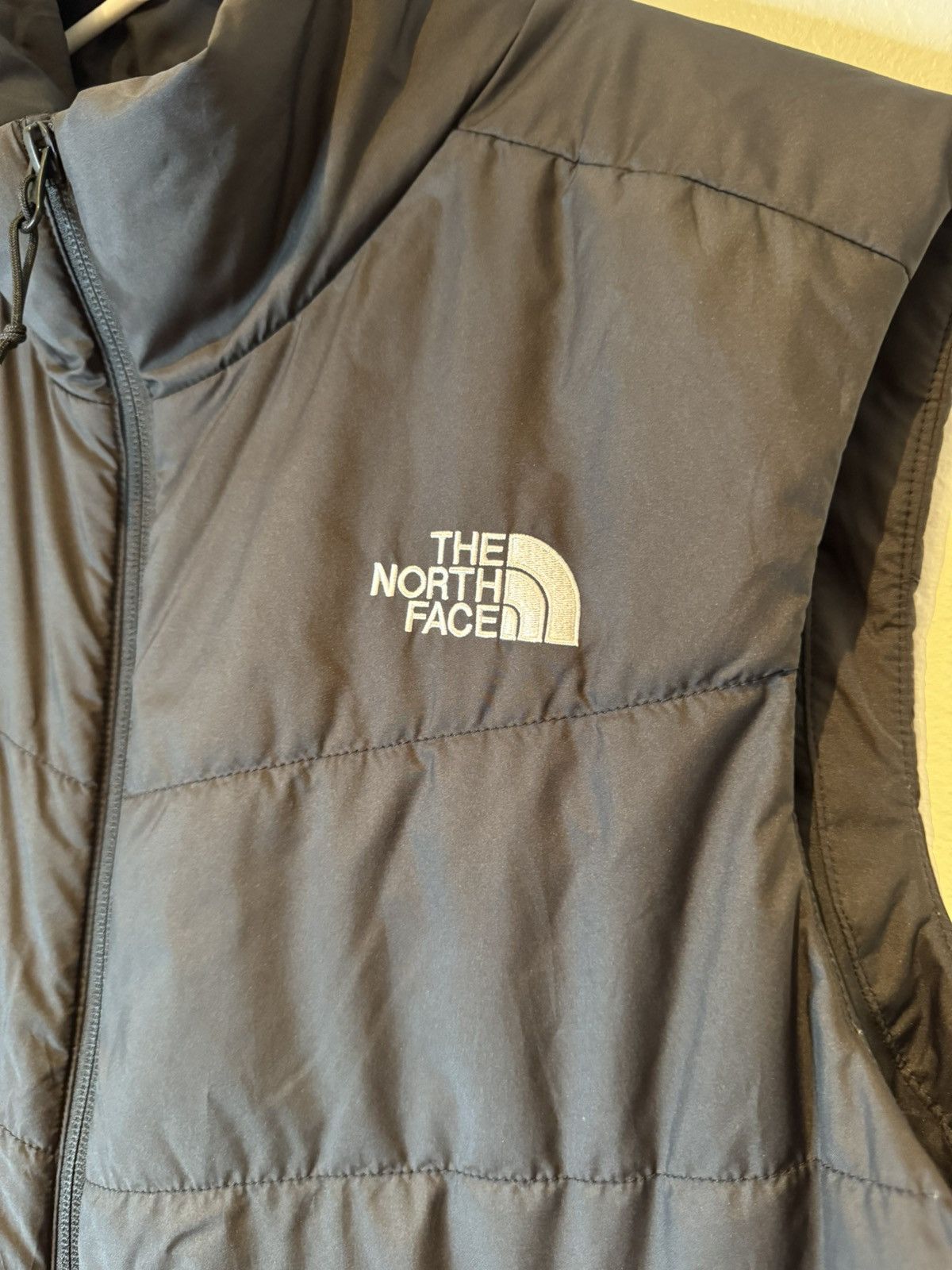 The North Face The North Face Men's Size M Junction Vest Puffer Jacket Size US M / EU 48-50 / 2 - 2 Thumbnail