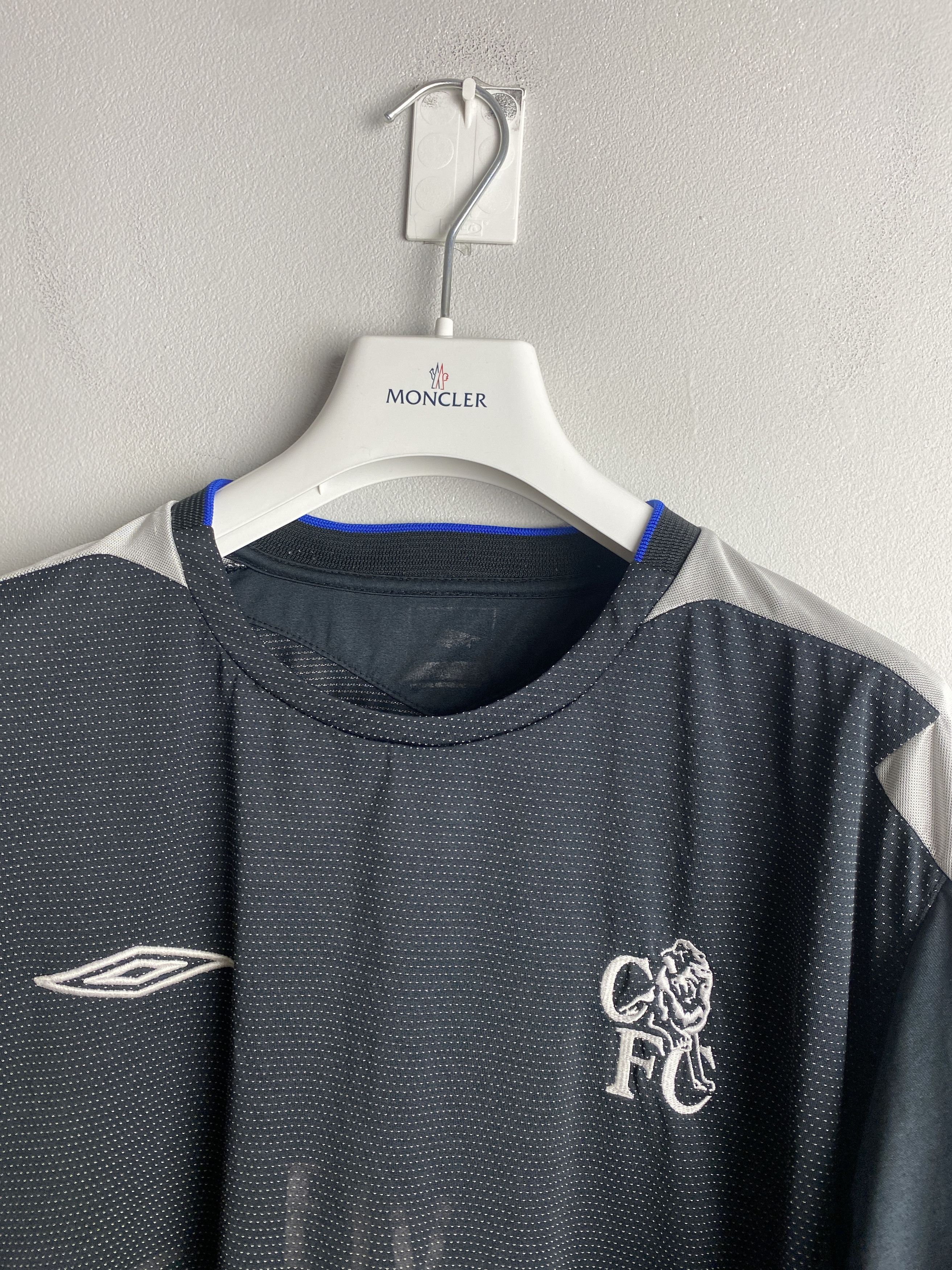Chelsea Soccer × Umbro Umbro Chelsea jersey soccer y2k sport blokecore vintage Size US XL / EU 56 / 4 - 2 Thumbnail