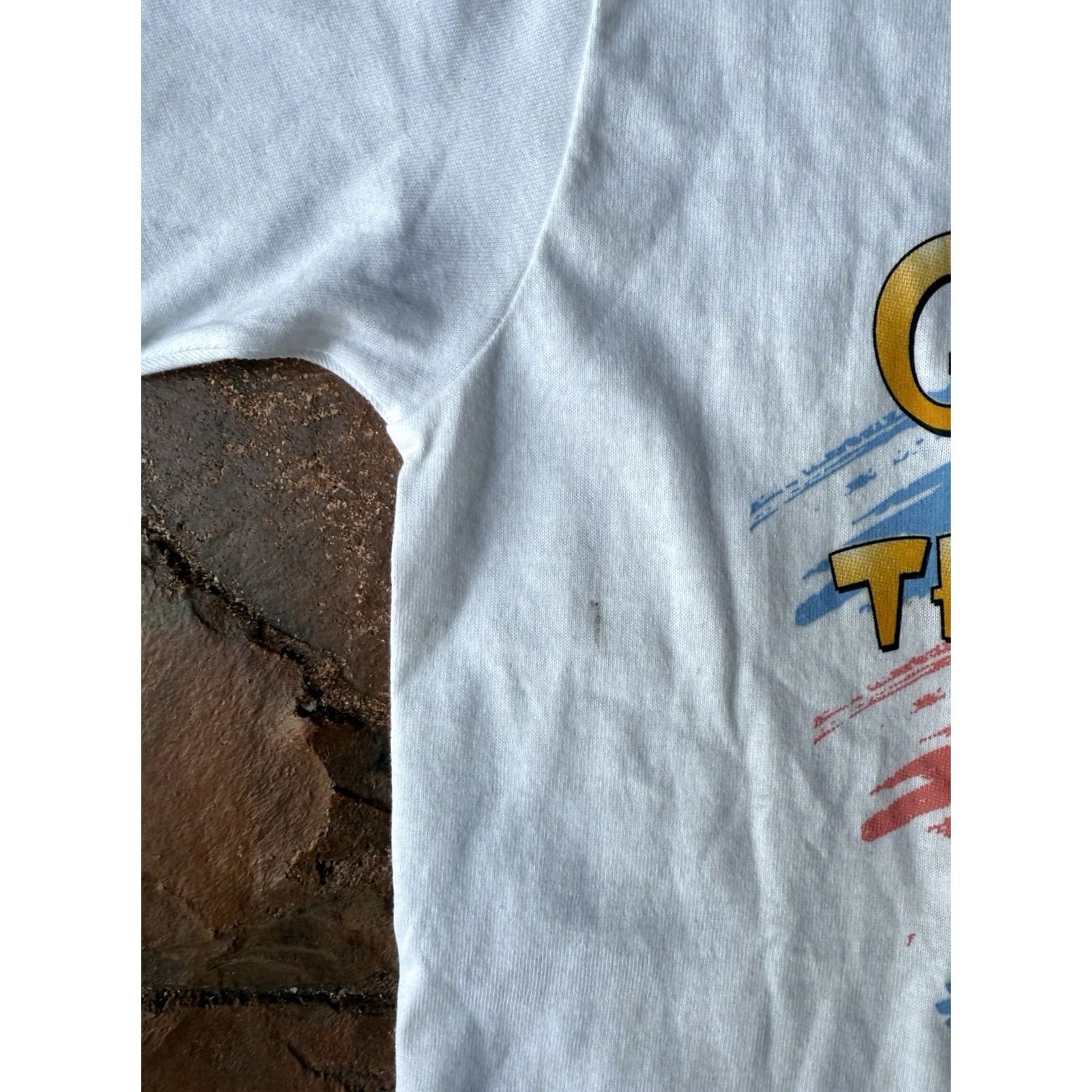 Vintage VINTAGE Looney Tunes Olympics 1996 Gold T-Shirt Women’s Medium Tweety Sylvester Size M / US 6-8 / IT 42-44 - 5 Thumbnail