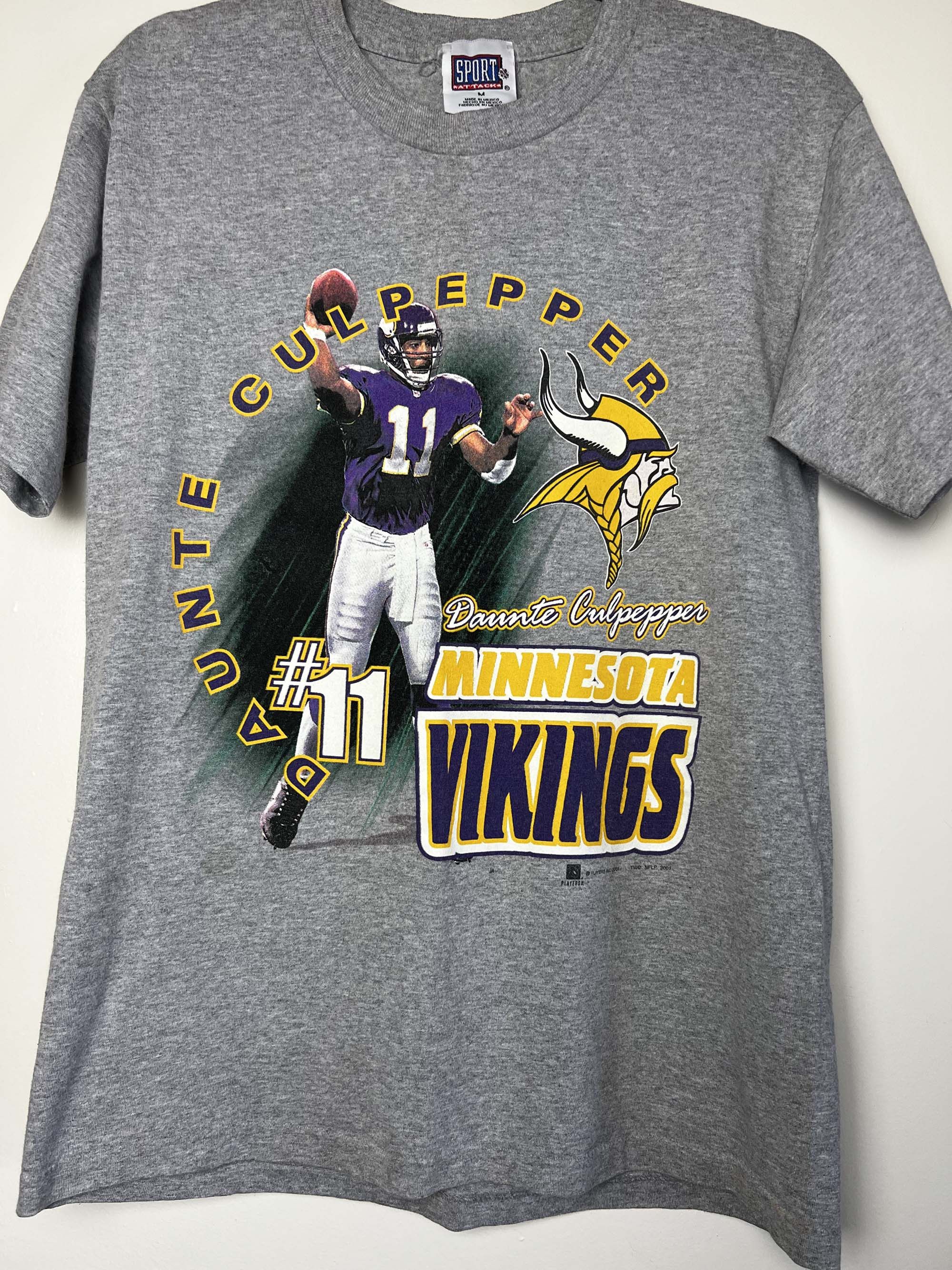 Vintage Vintage 2001 Daunte Culpepper #11 Minnesota Vikings T-Shirt Size US M / EU 48-50 / 2 - 3 Thumbnail