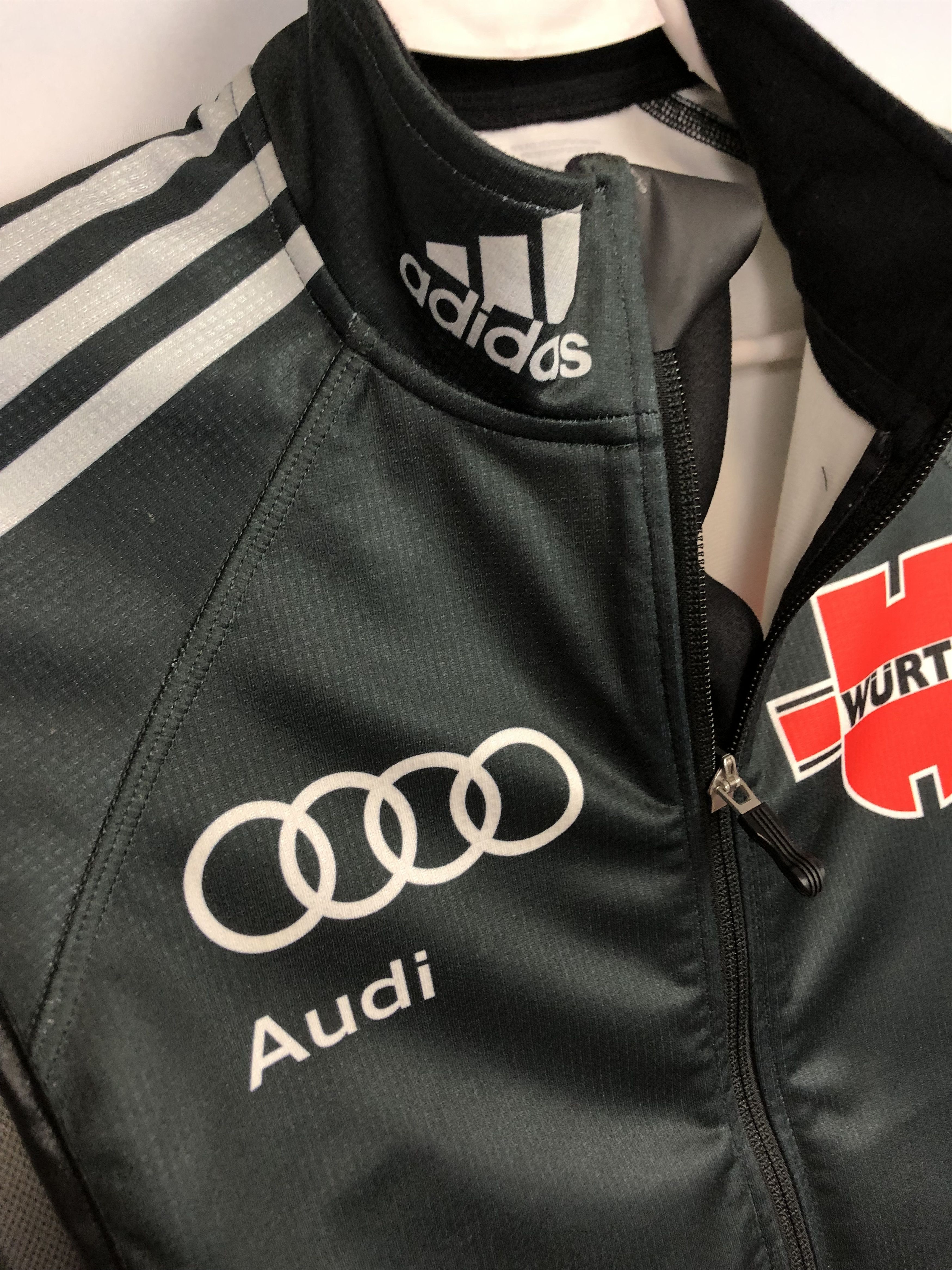 Adidas Adidas Lightweight Vest Ski Running Audi Wurth Deutschland Size US M / EU 48-50 / 2 - 4 Thumbnail