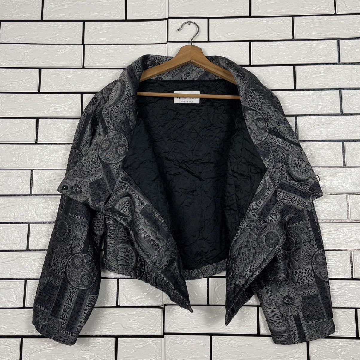 Other Made In Italy Villa Seta Abstract Design Crop Jacket Size M / US 6-8 / IT 42-44 - 11 Thumbnail