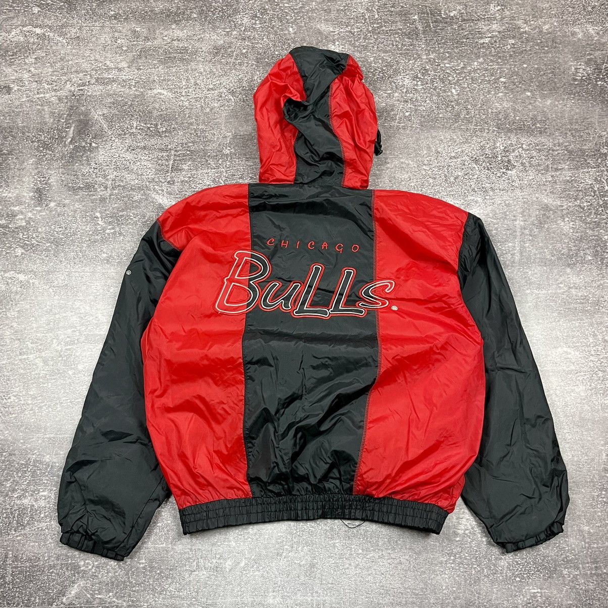 NBA Vintage Starter NBA Chicago Bulls Jacket Size US M / EU 48-50 / 2 - 11 Thumbnail