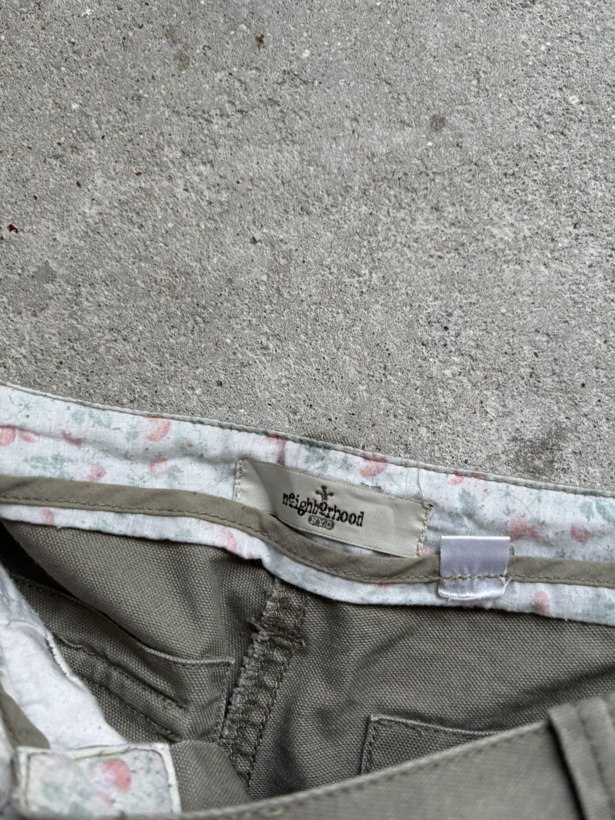 If Six Was Nine Vintage Neighbourhood Cargo Pants Flared Size US 27 - 13 Thumbnail