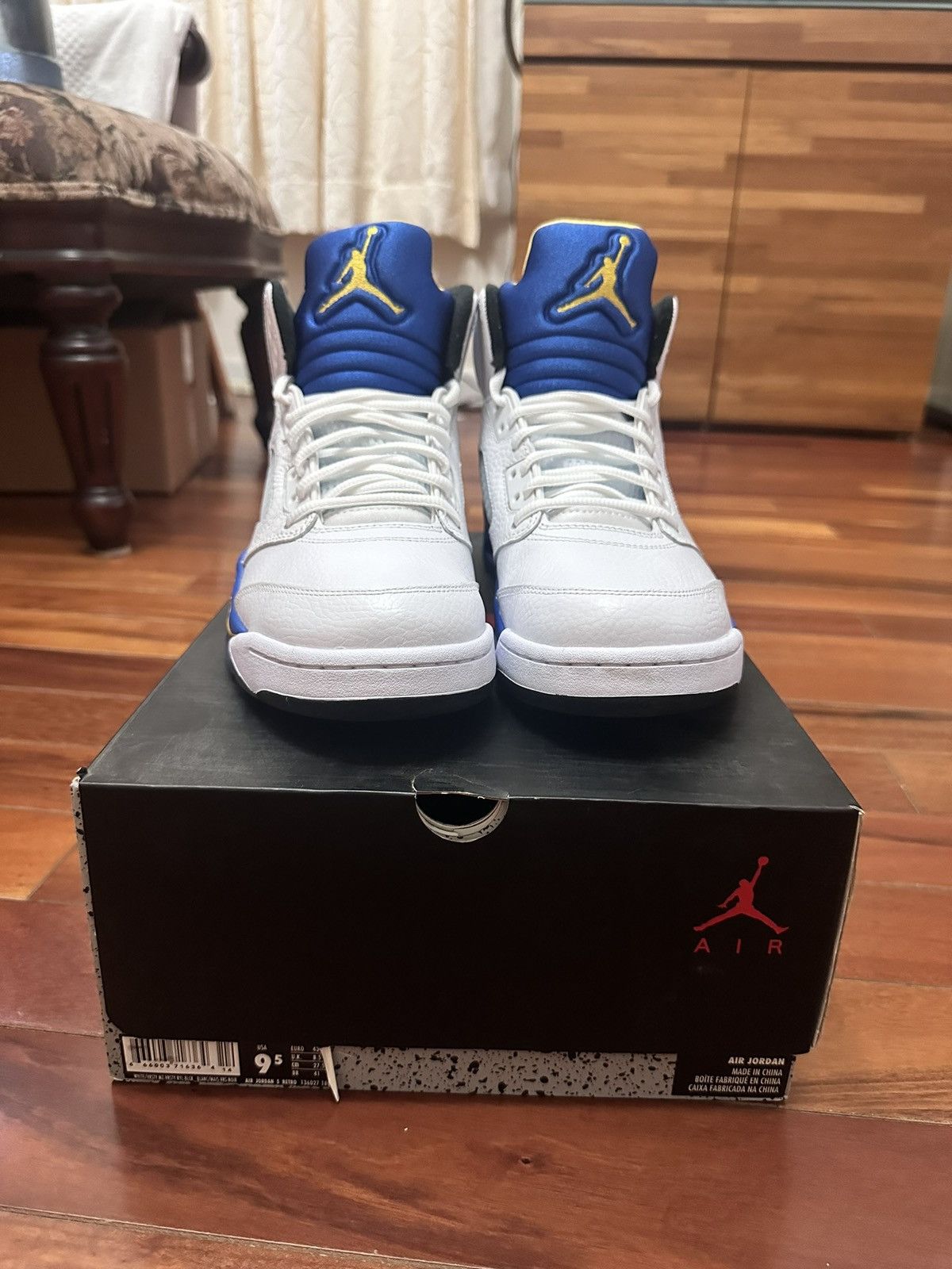 Jordan Brand × Nike Air Jordan 5 Laney Size US 9.5 / EU 42-43 - 5 Thumbnail