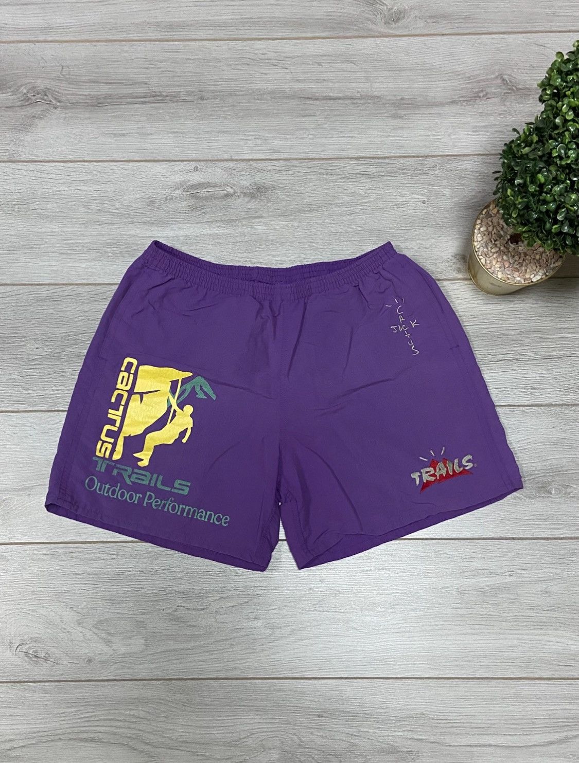 Travis Scott Cactus Jack Trails Outdoor Hiking Shorts Large Size US 34 / EU 50 - 1 Thumbnail