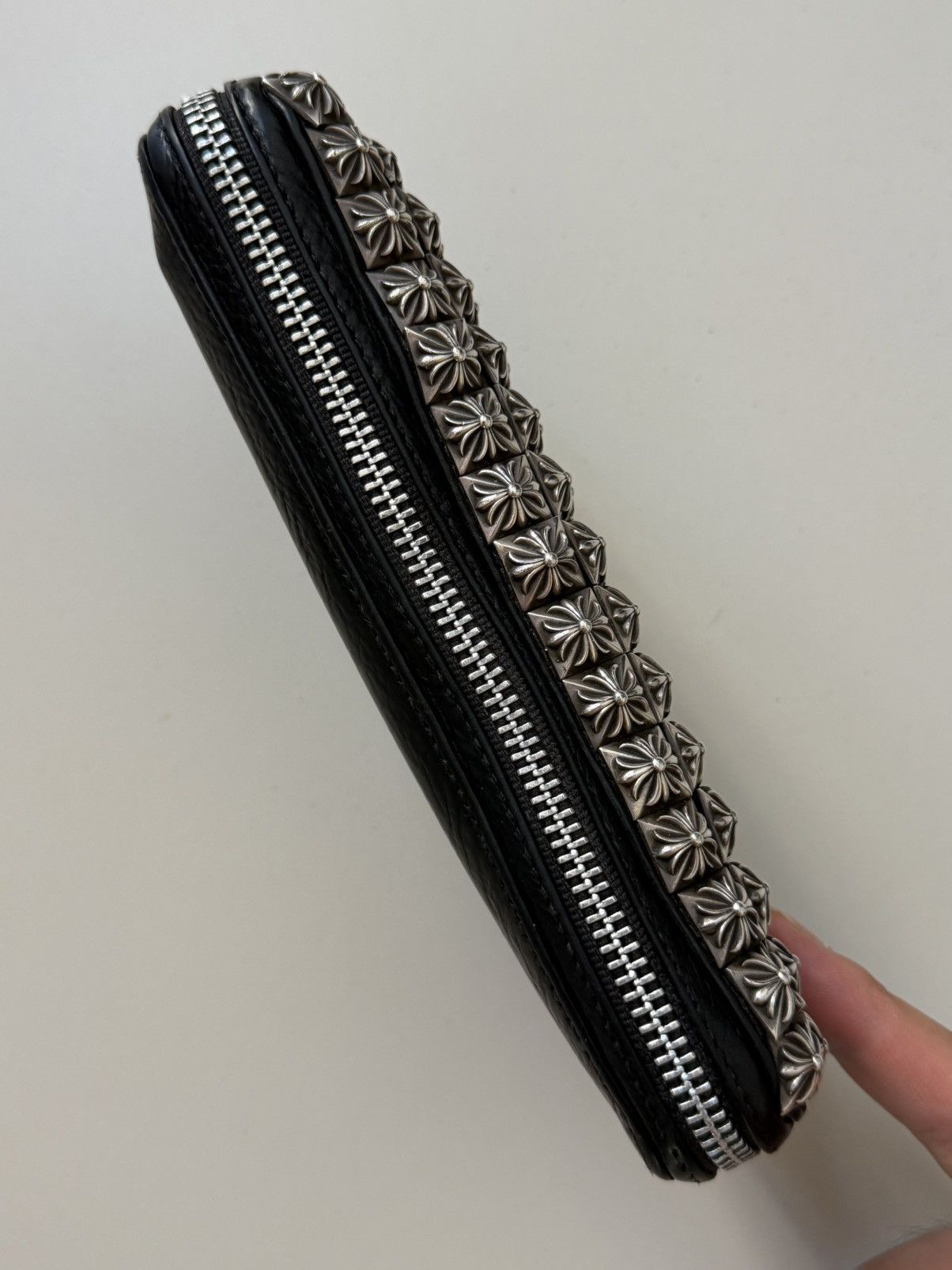 Chrome Hearts Chrome Hearts Pyramid Stud Zipper Wallet Size ONE SIZE - 8 Thumbnail