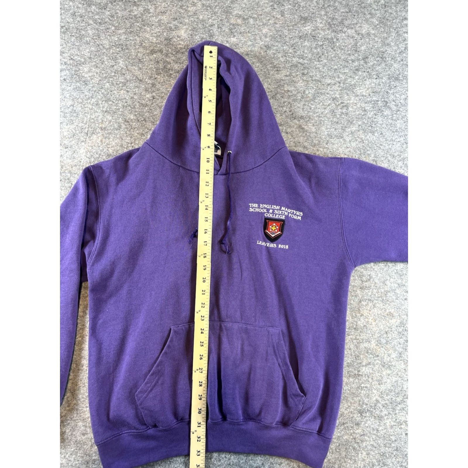 Vintage VINTAGE The English Martyrs School & Sixth Form 2013 College Purple Hoodie Size M Size US M / EU 48-50 / 2 - 4 Thumbnail