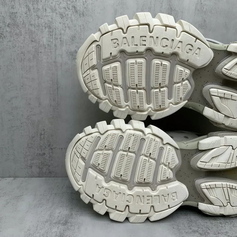 Balenciaga Balenciaga Track Sneakers Size 36-2505 Size US 5 / IT 35 - 8 Thumbnail