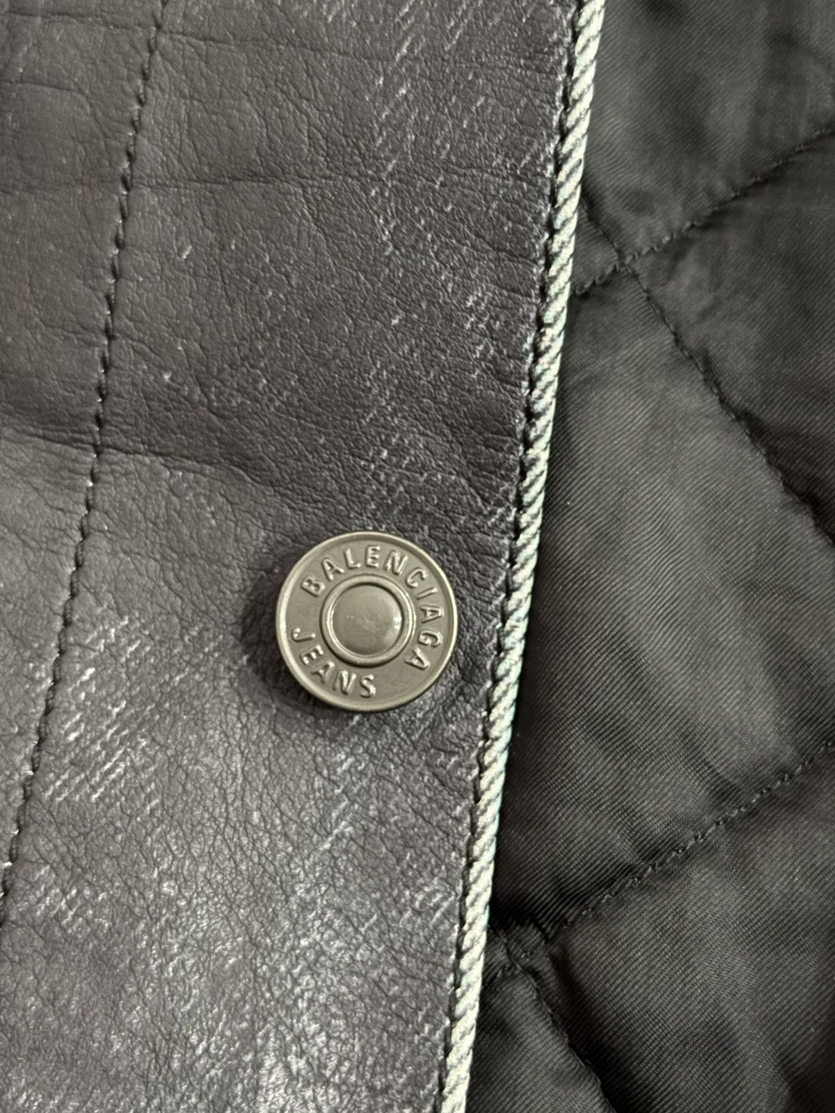 Balenciaga Balenciaga Painted Padded Leather Jacket Loeil Sz.M Size US M / EU 48-50 / 2 - 6 Thumbnail