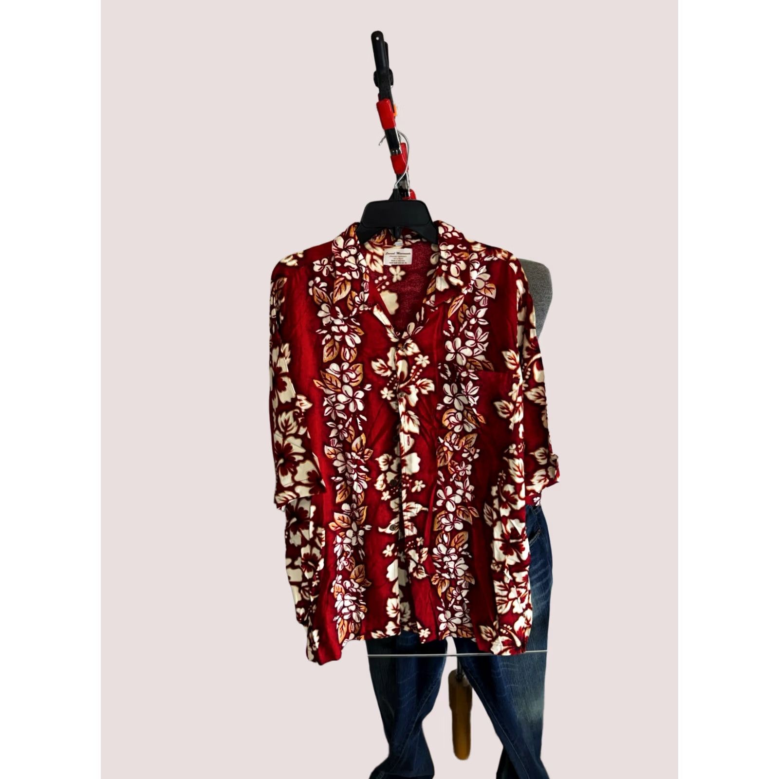 Vintage Ethanican Red Floral Shirt SHORT SLEEVE Button-Up XL Mens XS? Size US XL / EU 56 / 4 - 1 Thumbnail