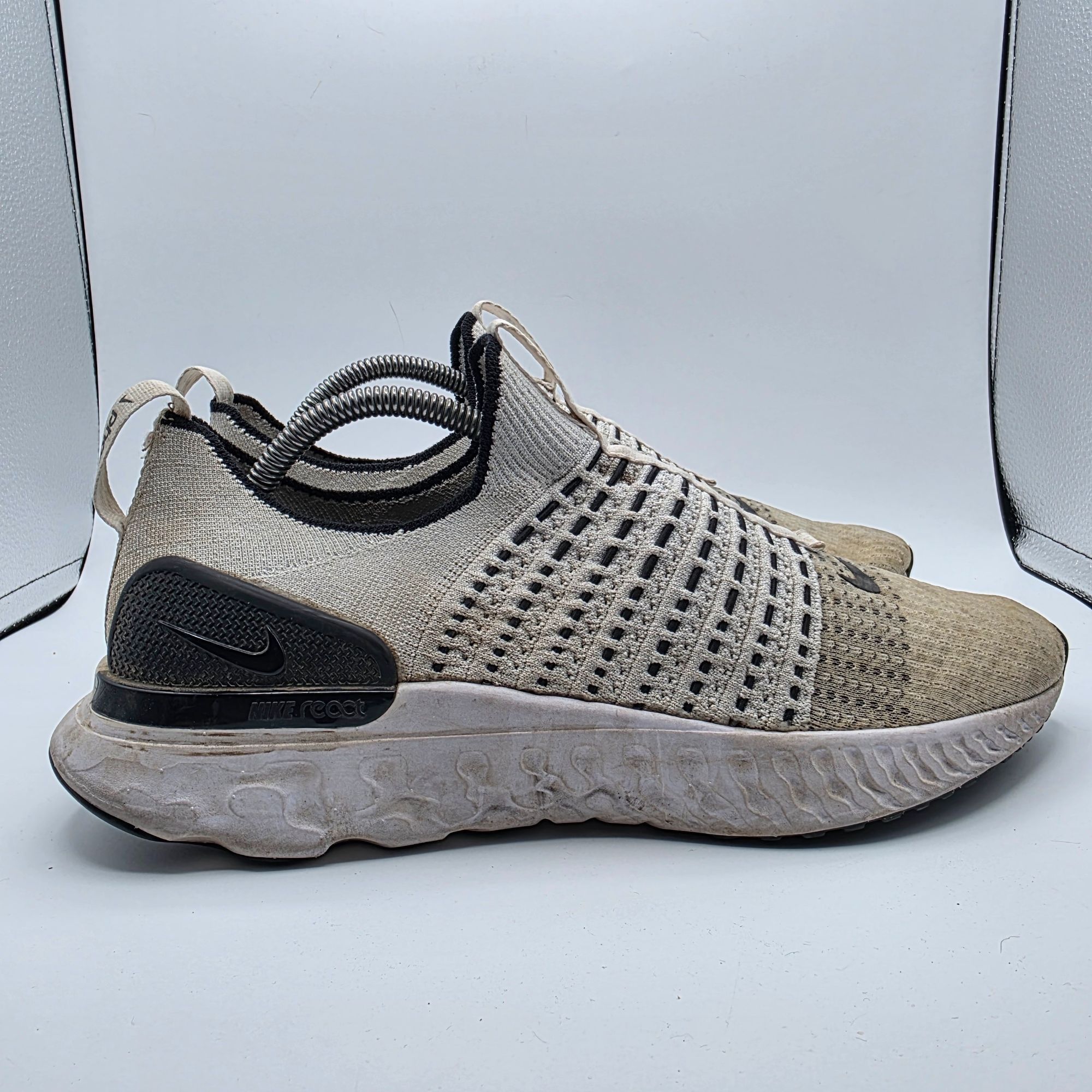 Nike Nike React Phantom Run Flyknit 2 Oreo Mens Size 10.5 White S Size US 10.5 / EU 43-44 - 12 Thumbnail