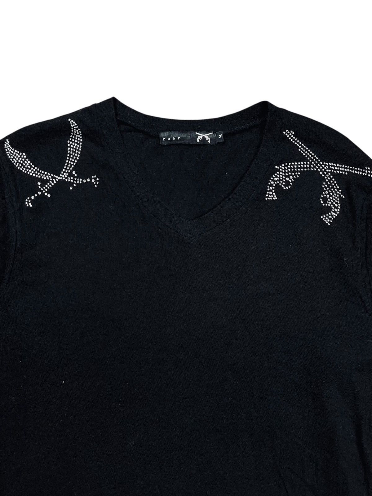 14th Addiction 2000s Roarguns - Vneck Sword & Pistols Swarovski Longsleeve Size US M / EU 48-50 / 2 - 5 Thumbnail