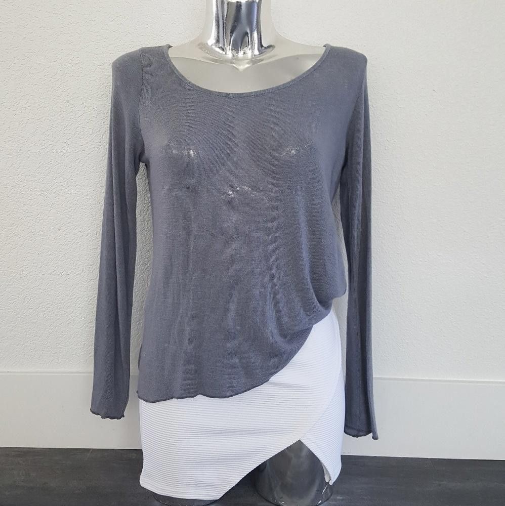Designer Grey Solid Melville Thin Sweater Long Sleeve Size ONE SIZE - 1 Thumbnail