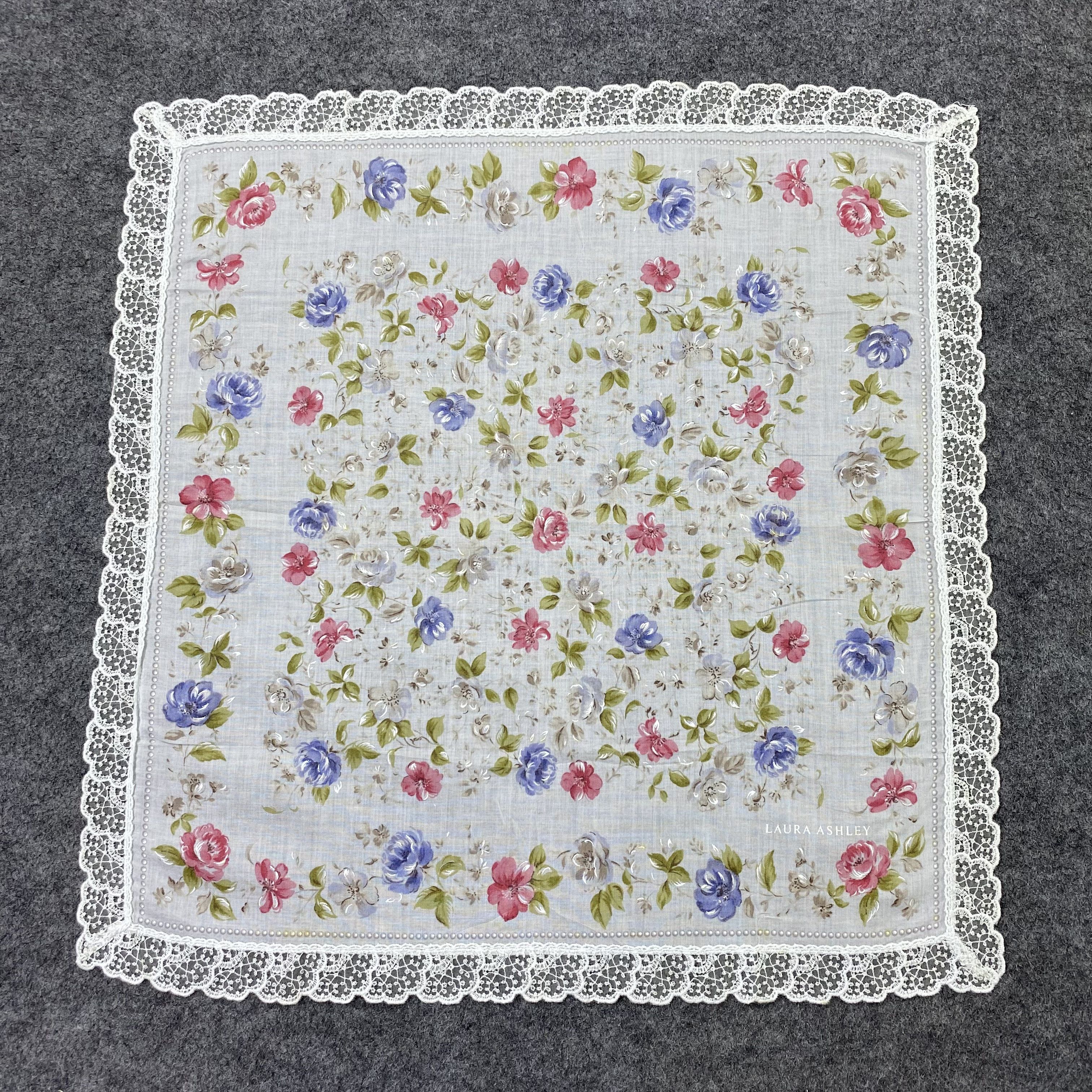 Laura Ashley Laura Ashley Handkerchief / Bandana / Neckerchief-B2200 Size ONE SIZE - 3 Thumbnail