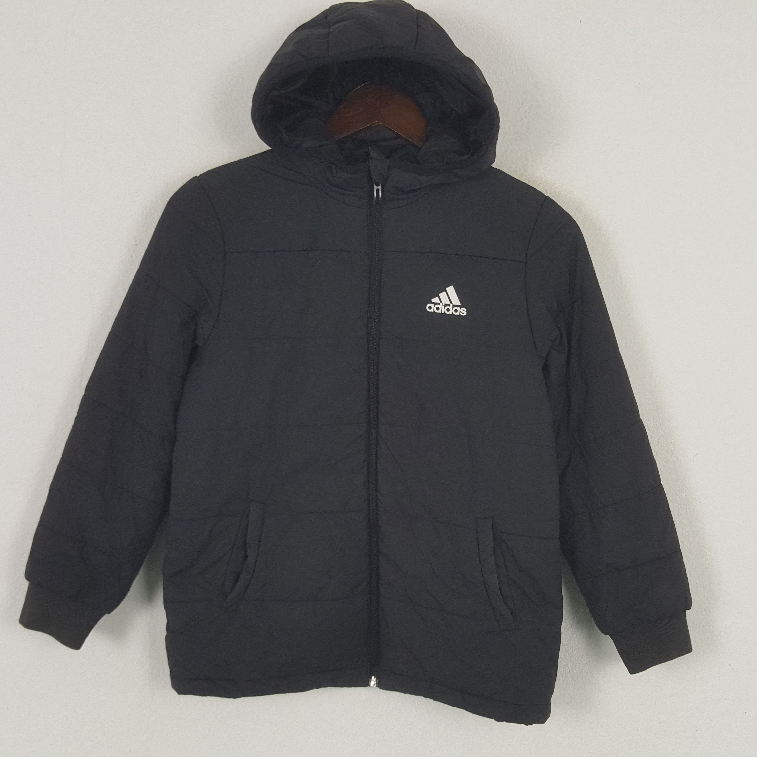 Adidas × Vintage Vintage Adidas Winter Jacket With Hoodies Size XS / US 0-2 / IT 36-38 - 1 Thumbnail