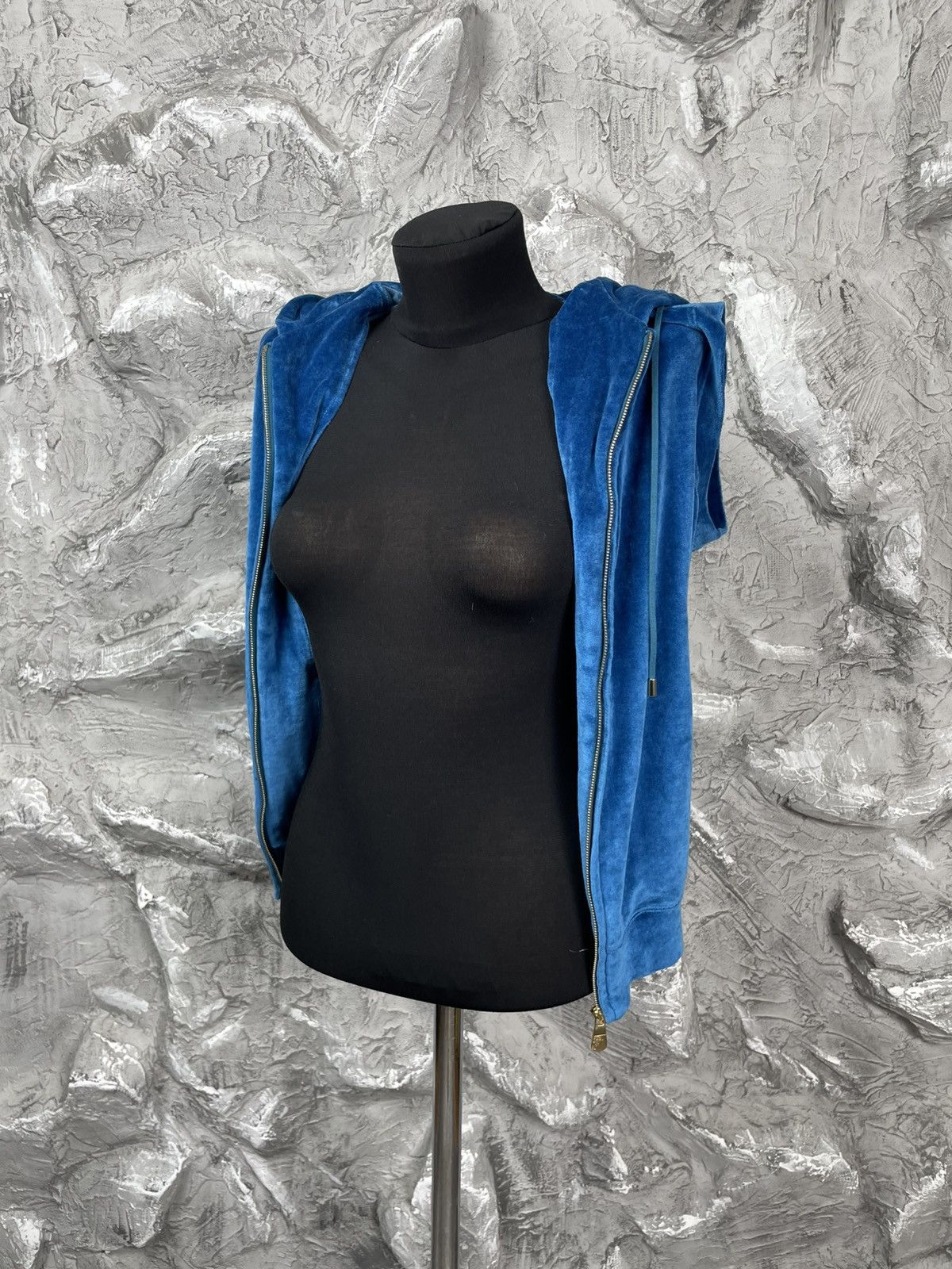 Versace Versace Rare Velour Vest Rhinestone Logo Y2K Size S / US 4 / IT 40 - 4 Thumbnail