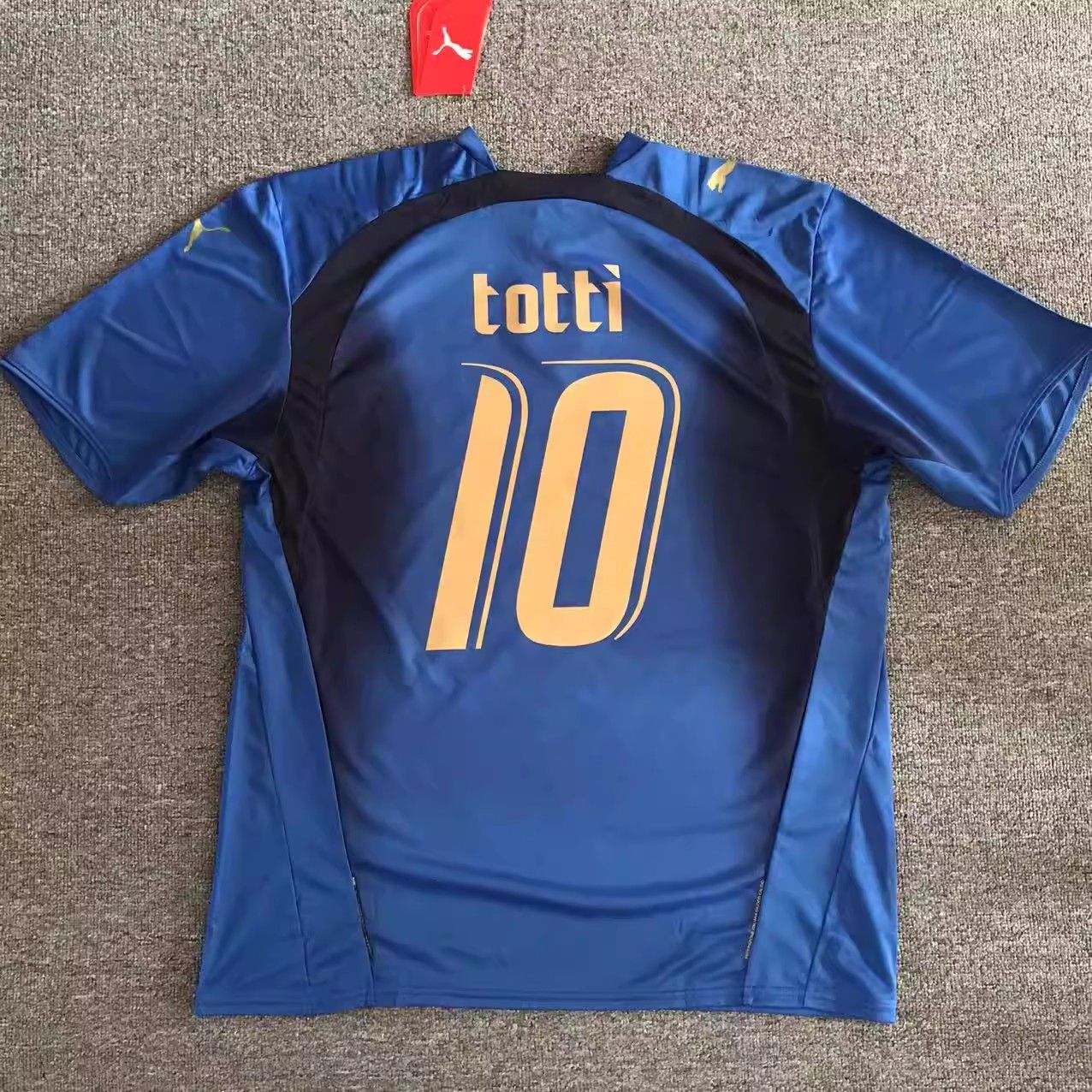 Other 2006 Italy #10 Totti Jersey Size US XL / EU 56 / 4 - 1 Thumbnail