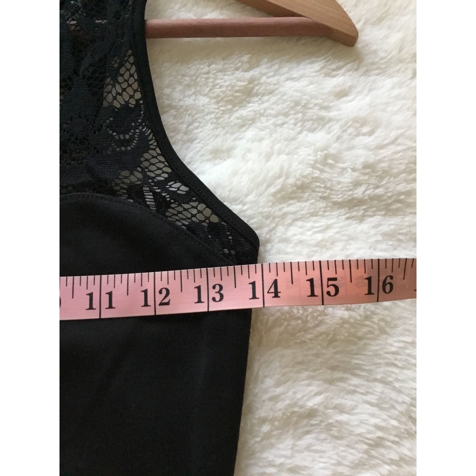 Forever 21 Forever 21 Black Body Con Top Lace Mini Dress Size S / US 4 / IT 40 - 9 Thumbnail