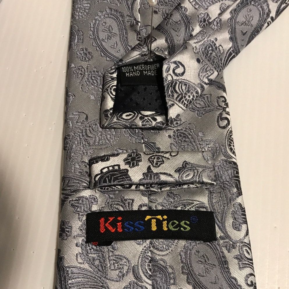 Other Kiss Ties Silver Paisley Classic Wide Necktie Size ONE SIZE - 3 Thumbnail