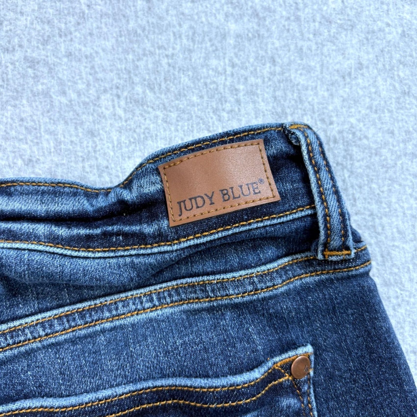 Denime - Replaced "Brand" with "Judy Blue" for a more direct statement Size 30" / US 8 / IT 44 - 7 Thumbnail