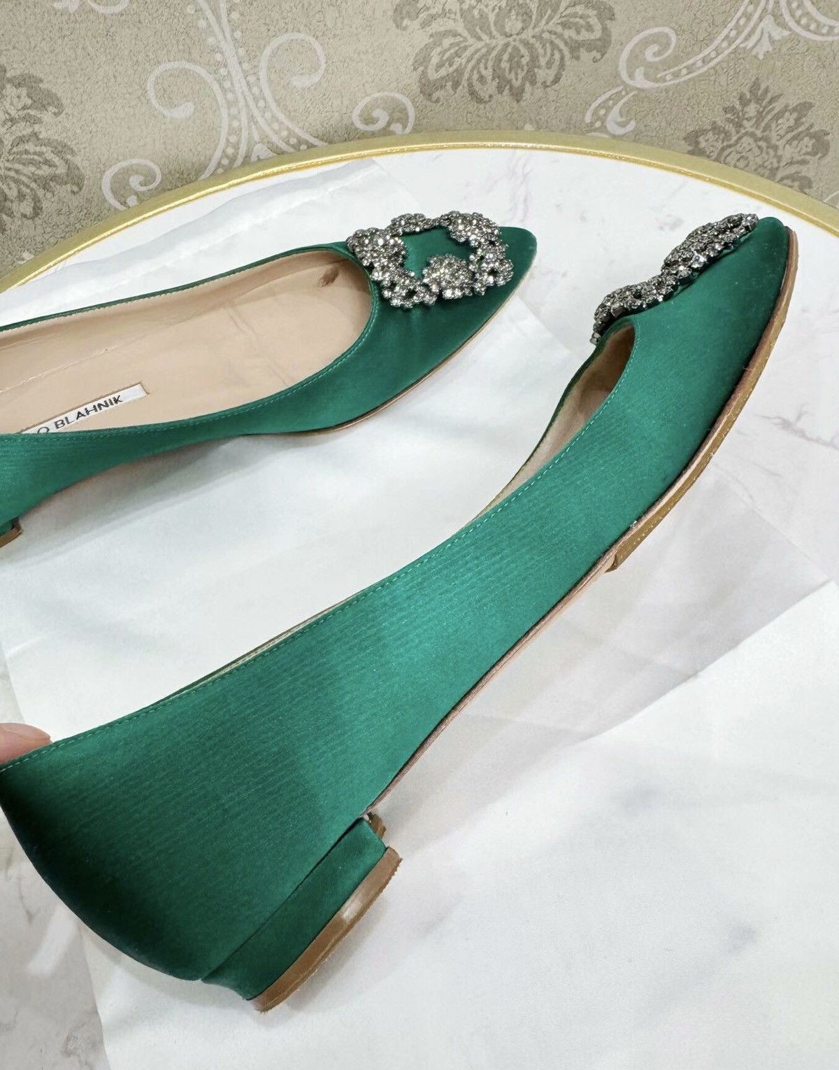 Manolo Blahnik Manolo Blahnik MB single shoes Size US 6 / IT 36 - 3 Thumbnail