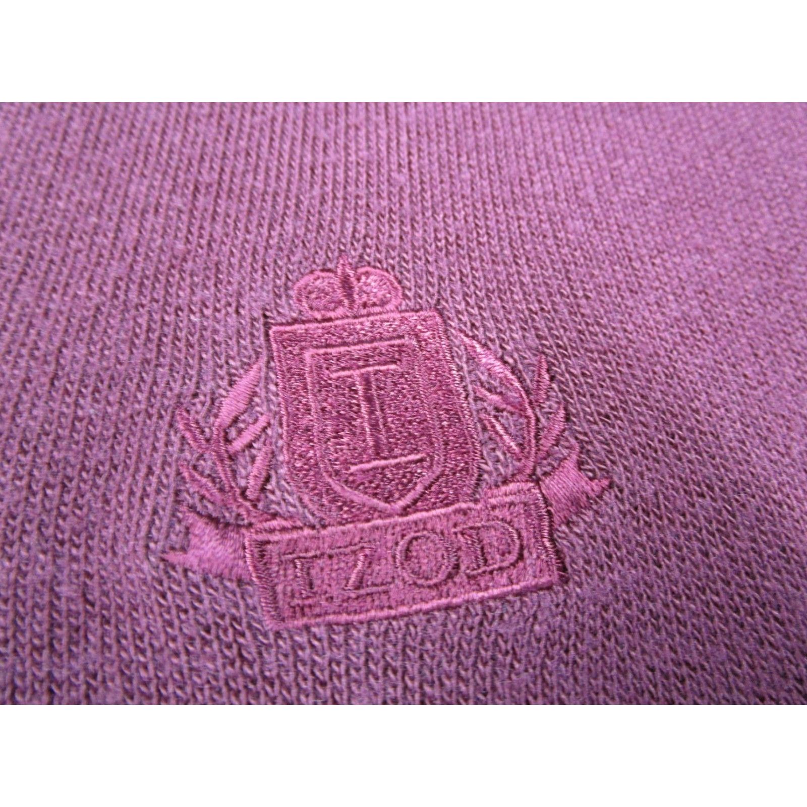 Izod VINTAGE IZOD Sweater Vest Mens Large Burgundy V Neck Crest Logo Made USA 90s Size US L / EU 52-54 / 3 - 3 Thumbnail