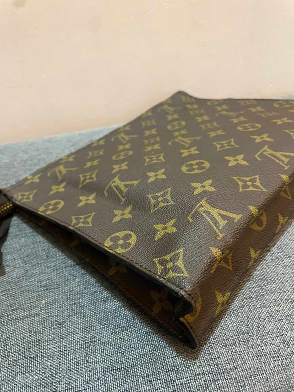 Louis Vuitton Authentic Vintage Louis Vuitton Monogram Clutch Size ONE SIZE - 20 Thumbnail