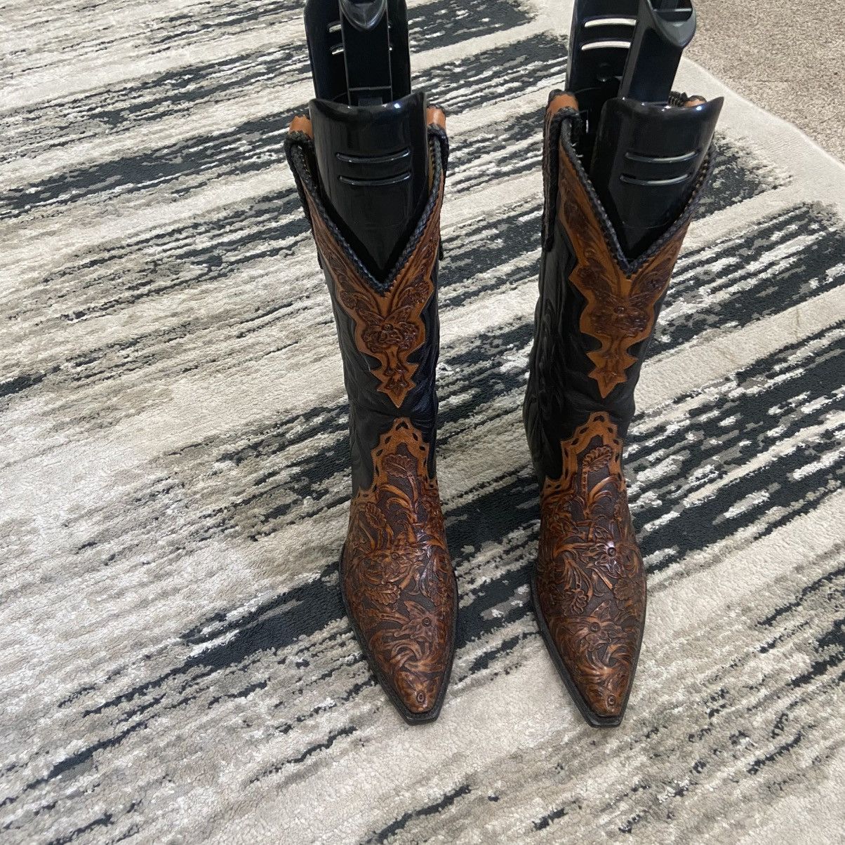 Liberty Liberty Custom Hand Tooled Western Cowboy Boots 9 B Size US 9 / EU 42 - 2 Thumbnail