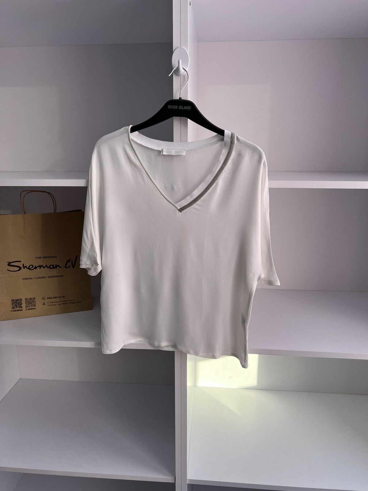 Designer × Fabiana Filippi × Vintage Vintage Fabiana Filippi White Designer White Blouse Size XS / US 0-2 / IT 36-38 - 2 Thumbnail