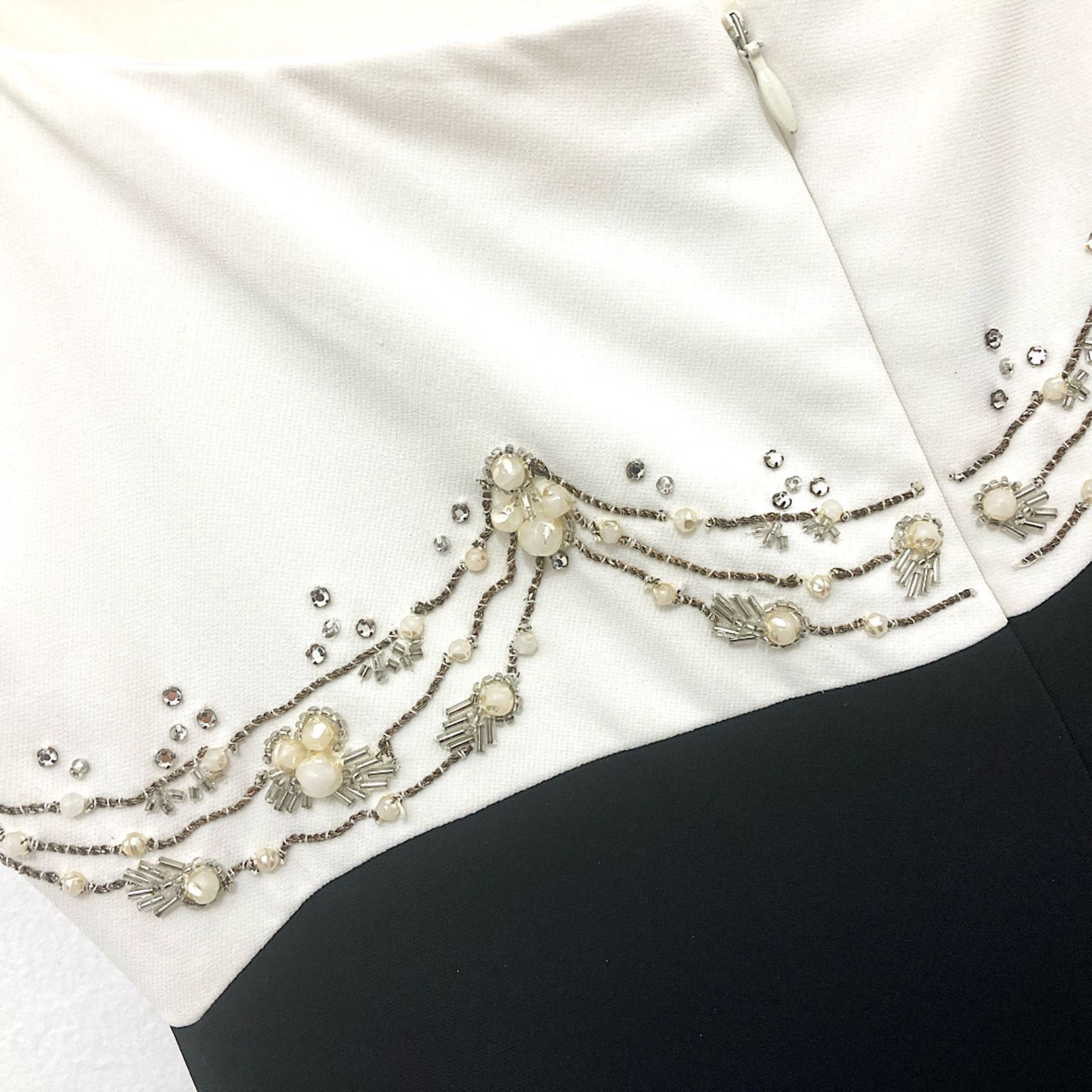 Badgley Mischka Badgley Mischka Formal Gown Size L / US 10 / IT 46 - 7 Thumbnail