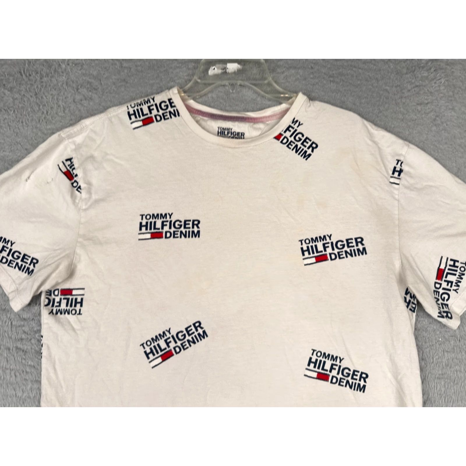 Tommy Hilfiger Tommy Hilfiger Shirt Adult Medium White Oversized Cotton Logo AOP Crew READ Shirt Mens Size US M / EU 48-50 / 2 - 4 Thumbnail