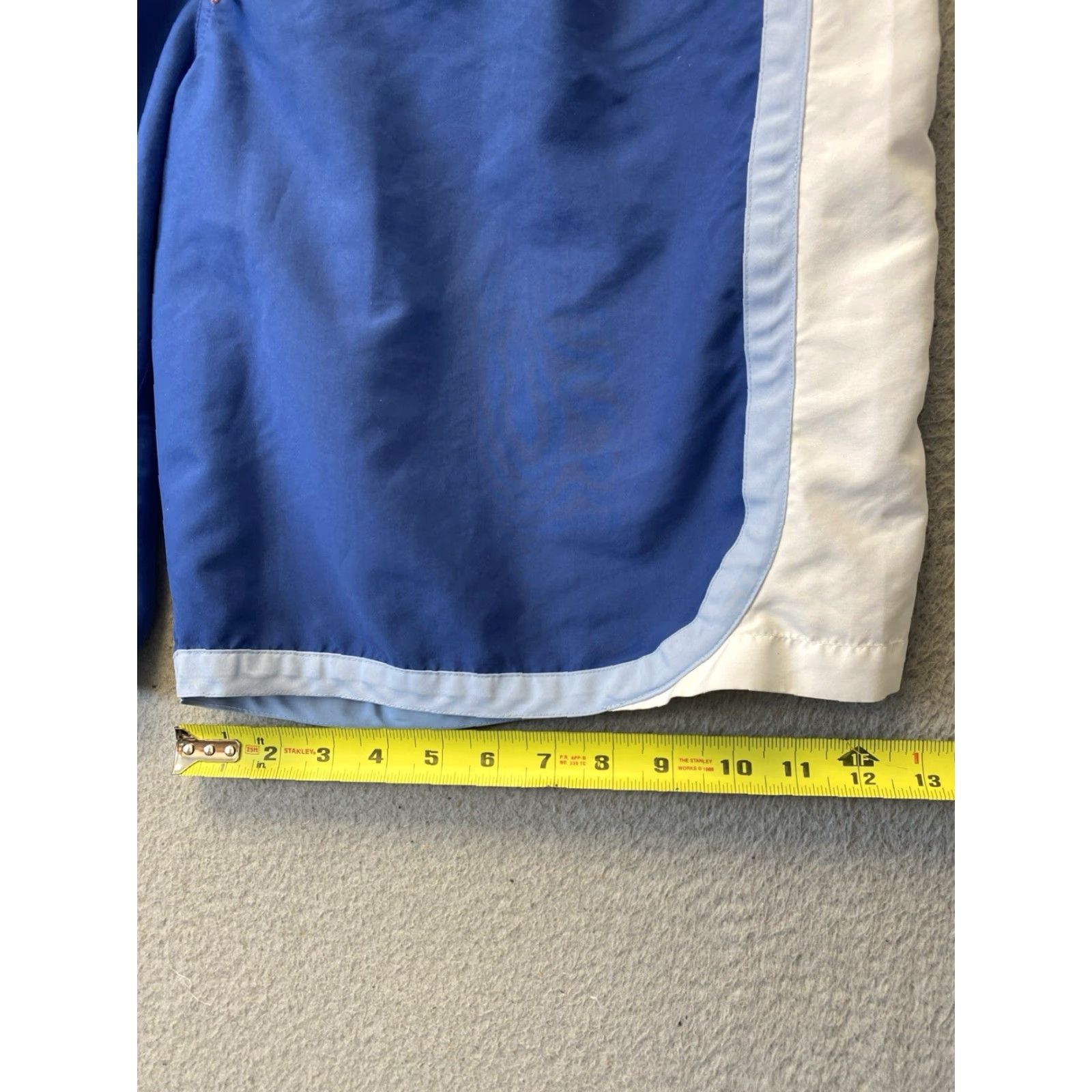 Roundtree & Yorke Roundtree & Yorke Swim Trunks Shorts Mens L Blue Pockets Drawstring /127-10 Size US 33 - 7 Thumbnail