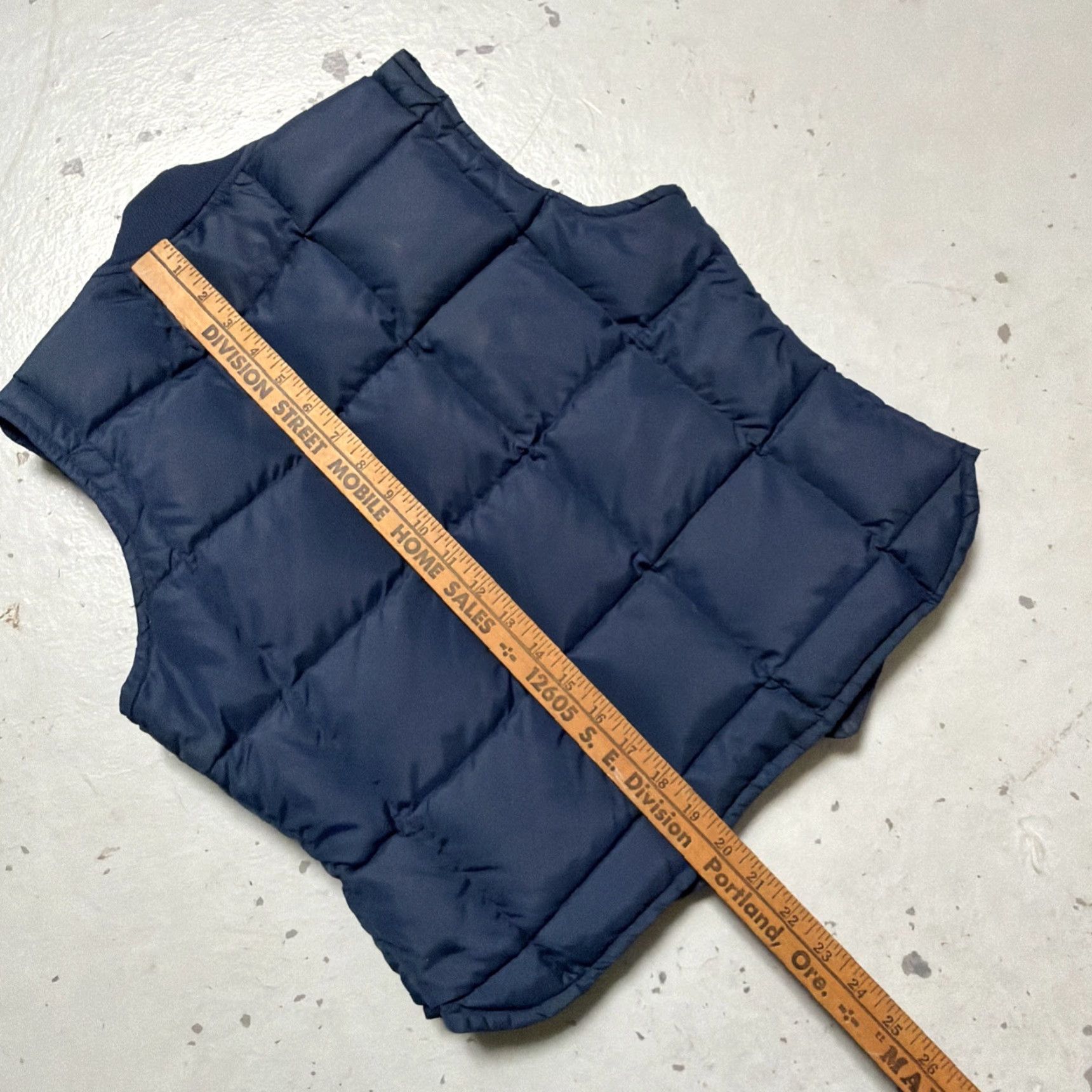 Eddie Bauer VINTAGE Eddie Bauer Vest Outdoor Puffer Quilted Goose Down Nylon Blue XS-S Unisex Adults 80s 90s Gorp Trek Hiking Ski Expedition Size US S / EU 44-46 / 1 - 6 Thumbnail