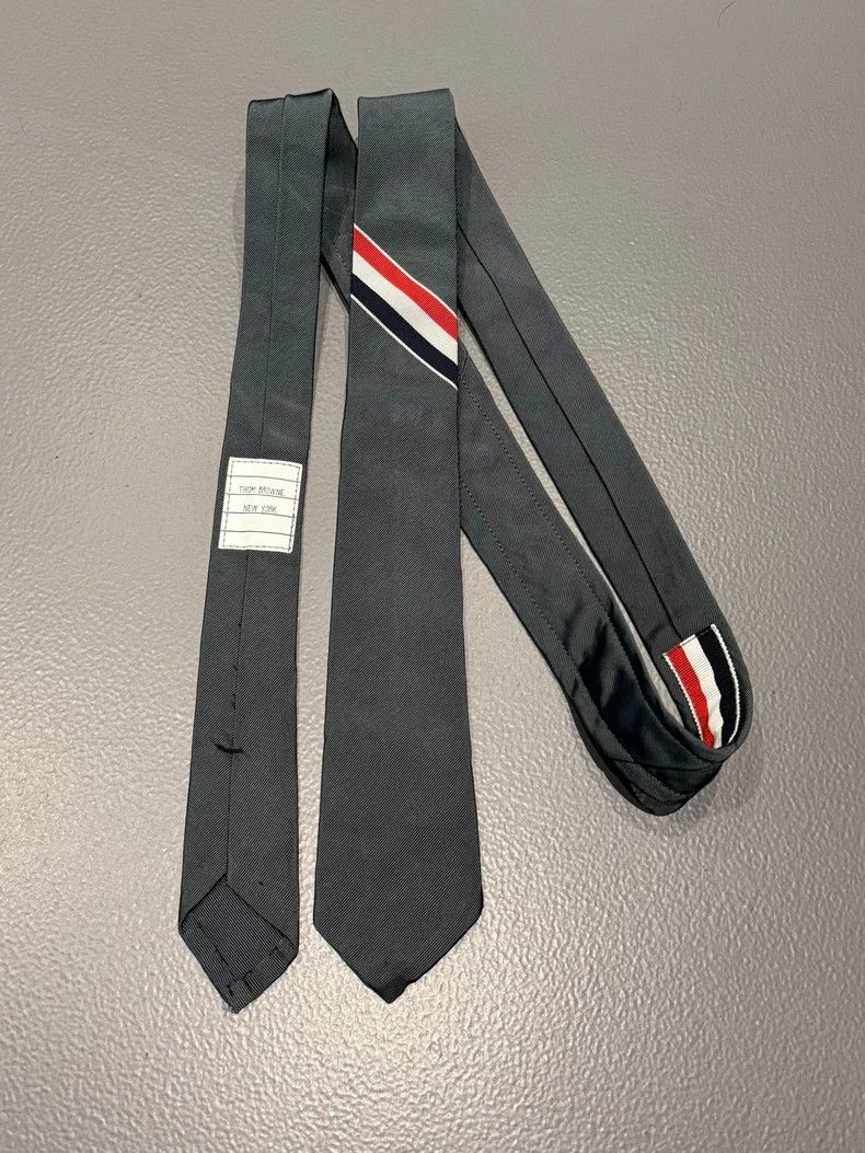 Thom Browne THOM BROWNE Classic Tricolour Tie 2502-Nextarrow Size ONE SIZE - 1 Thumbnail
