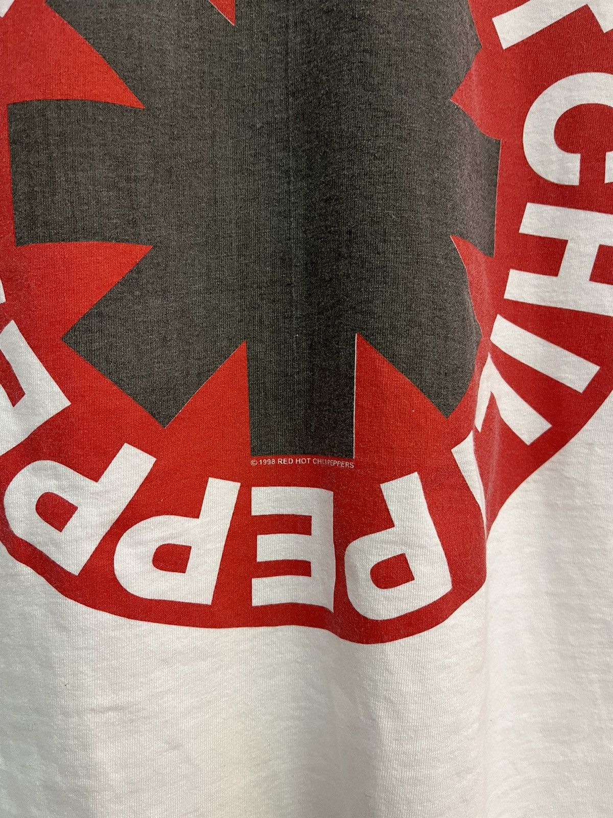 Band Tees 1998 Red Hot Chili Peppers Tee Size US S / EU 44-46 / 1 - 5 Thumbnail