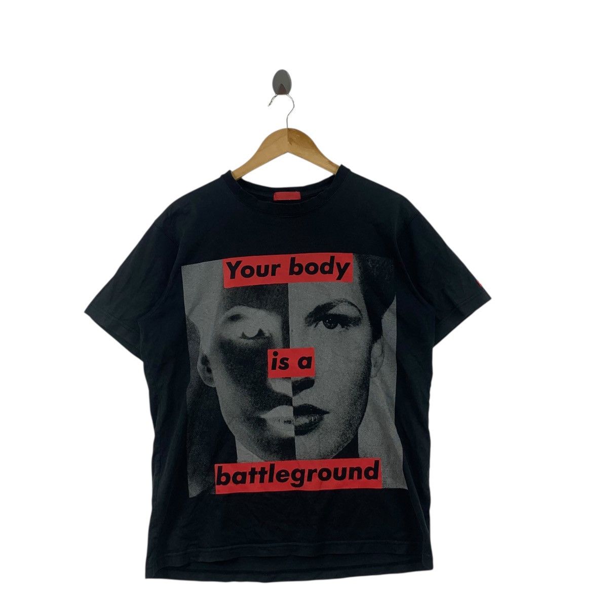Barbara Kruger Vintage BARBARA KRUGER Your Body Is Battleground Tee Shirt Size US M / EU 48-50 / 2 - 3 Thumbnail