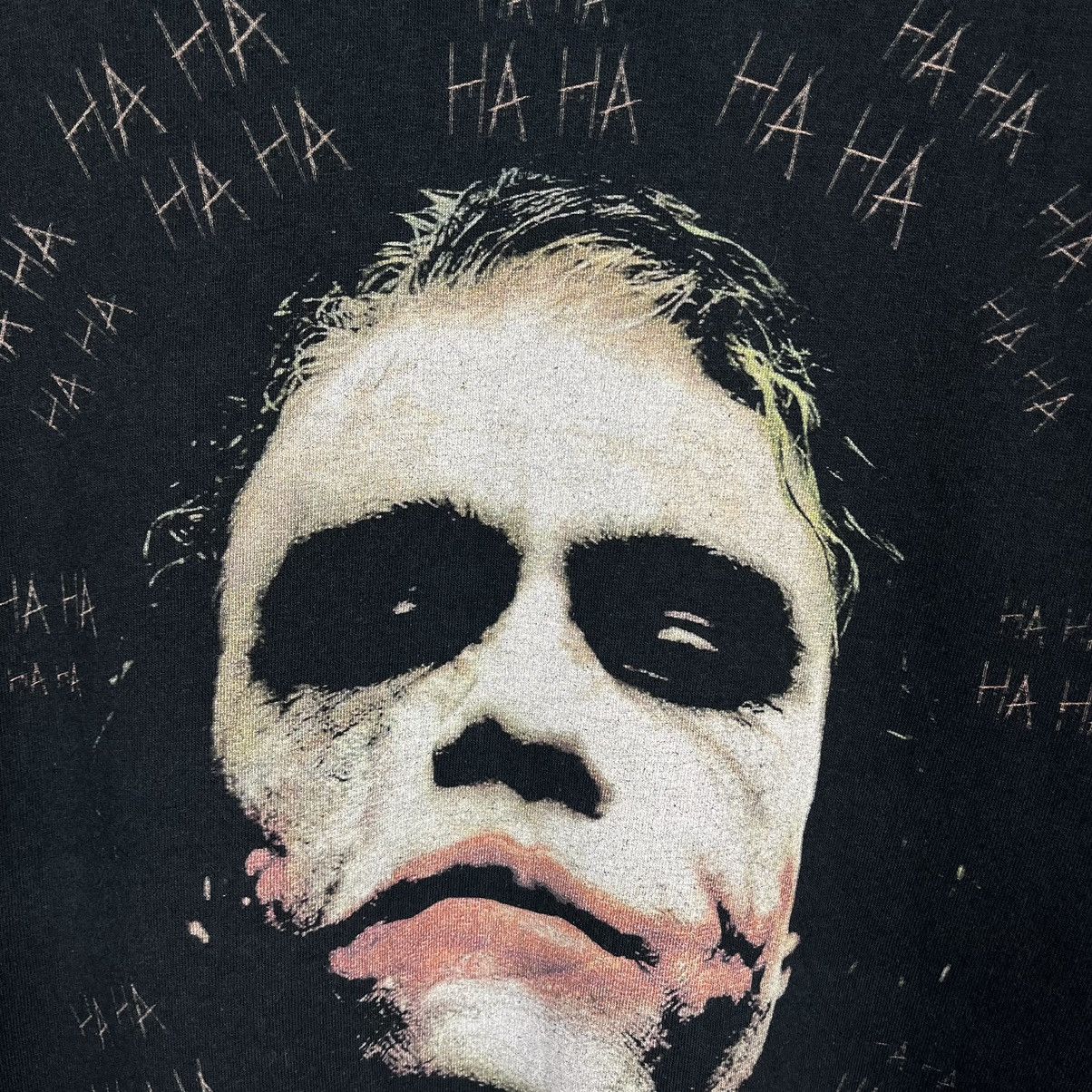 DC Comics × Vintage Vintage Joker “ Why So Serious? ” rare Dc movie tee 00’s Size US L / EU 52-54 / 3 - 6 Thumbnail