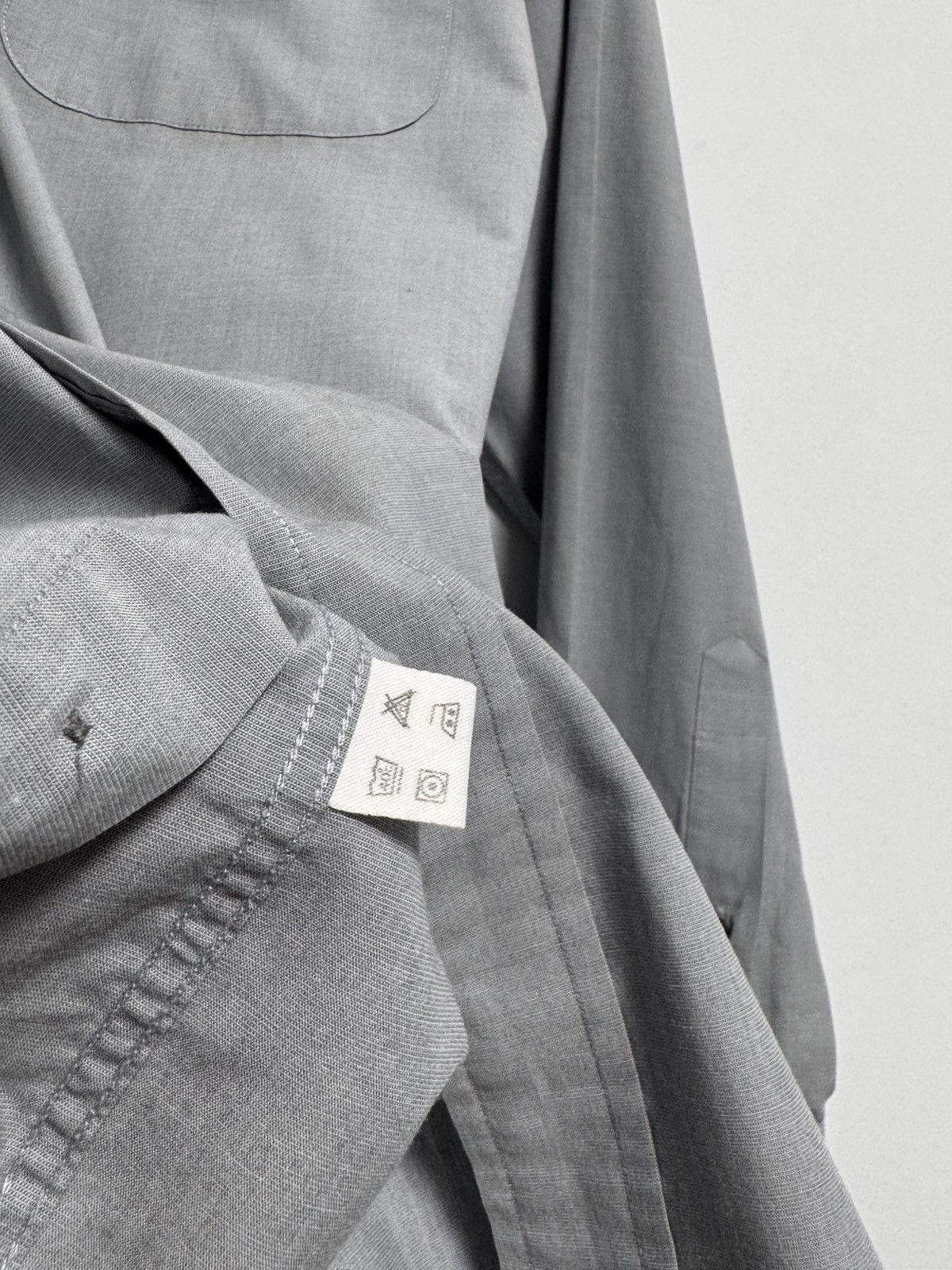 Yves Saint Laurent Yves Saint Laurent Button up Size US L / EU 52-54 / 3 - 7 Thumbnail