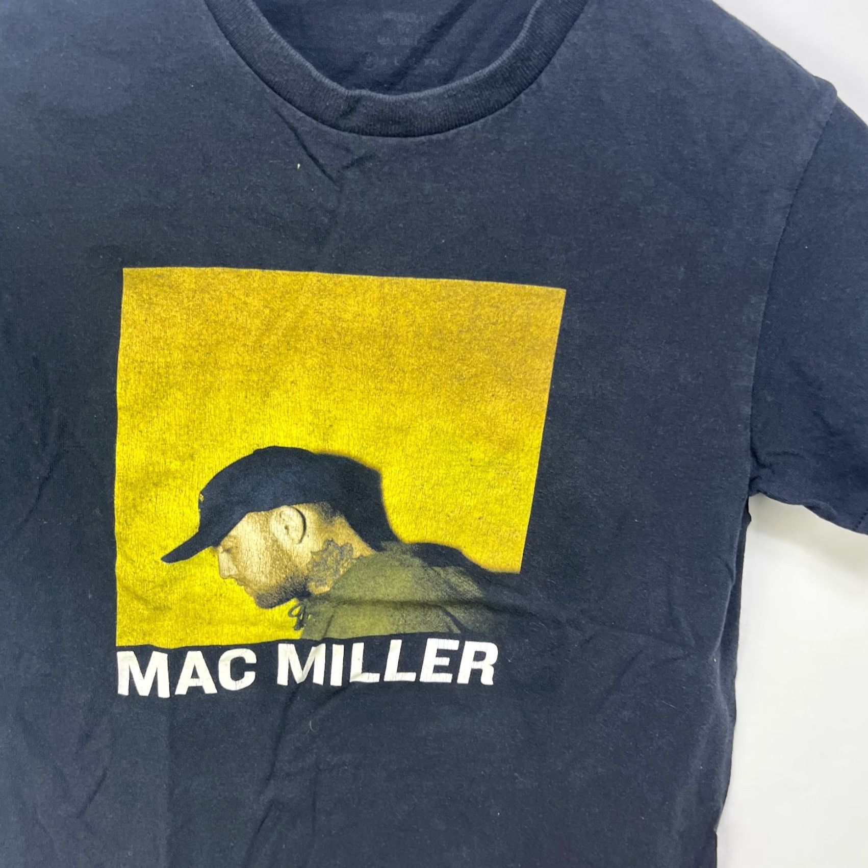 Vintage VINTAGE Mac Miller Promo T Shirt Small Swimming Circles Mens T-Shirt S Black Cotton Logo Short Sleeve Crew Neck All Seasons Size US S / EU 44-46 / 1 - 2 Thumbnail
