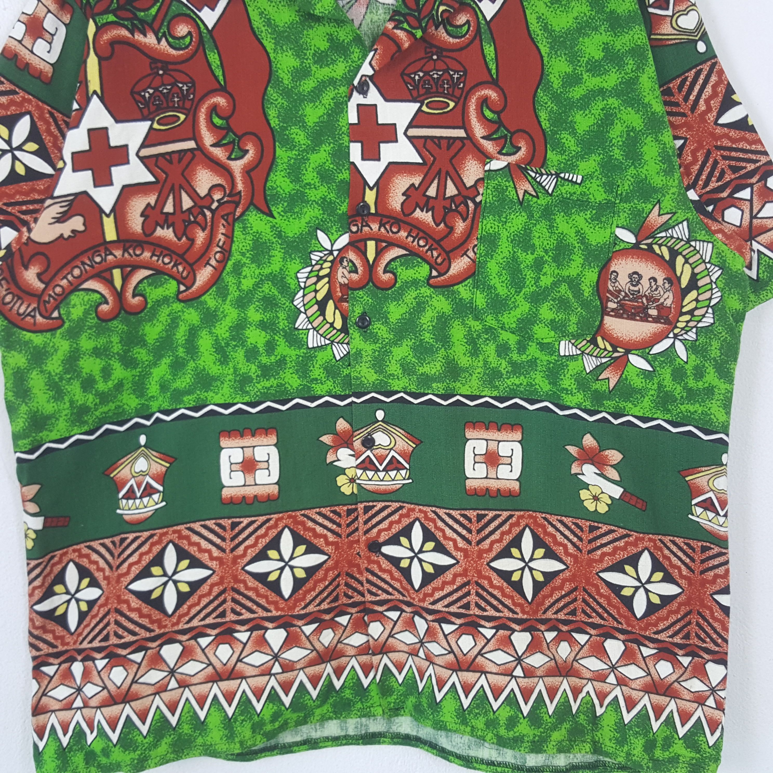 Vintage Vintage Tonga Tiki Hawaiian Shirt Button Up RR11 Size US XL / EU 56 / 4 - 2 Thumbnail