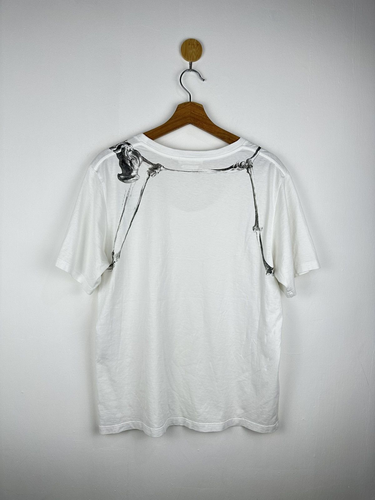Alexander McQueen Alexander McQueen Shoulder Bones 2014 Tee Size US M / EU 48-50 / 2 - 2 Thumbnail