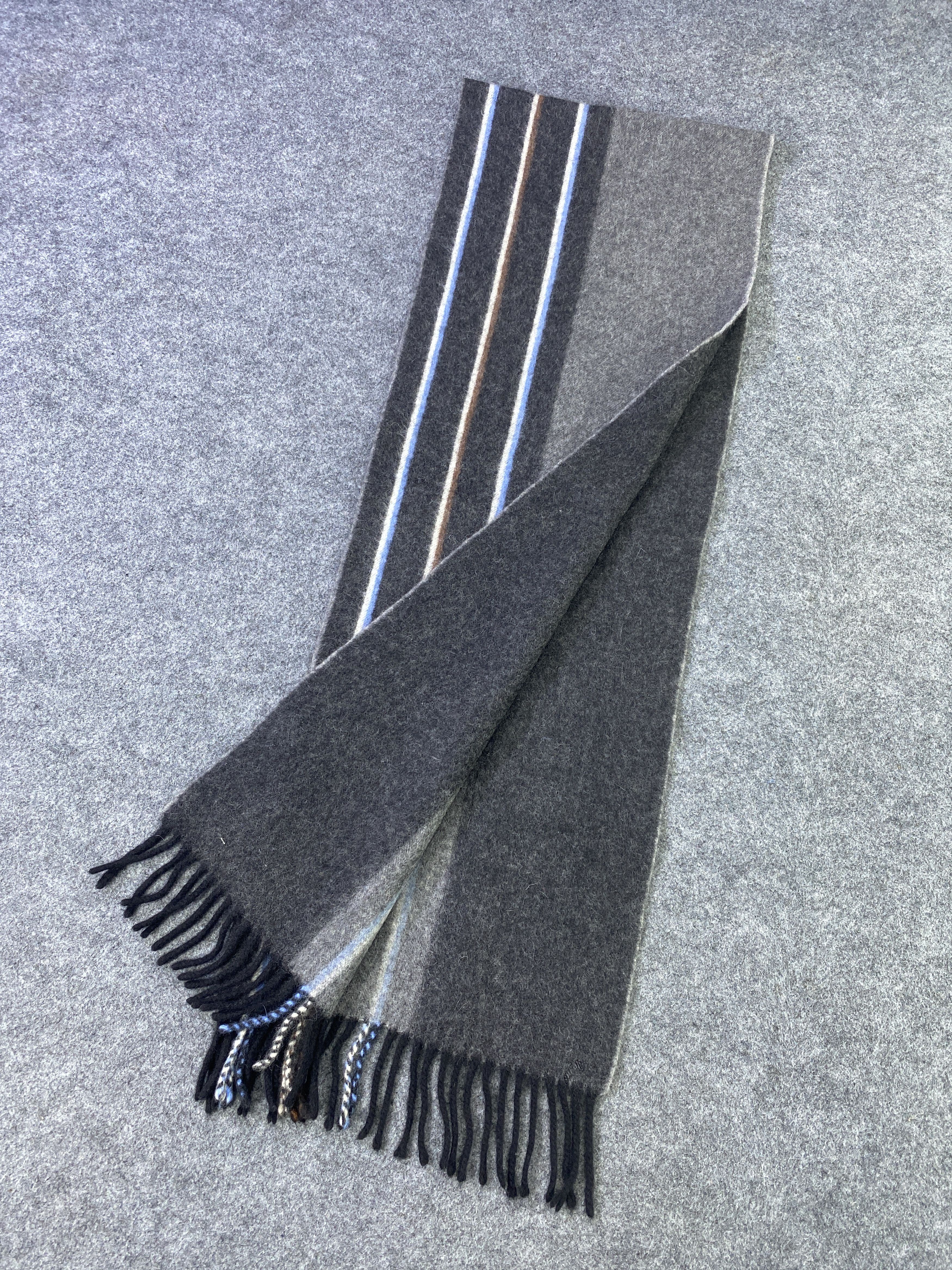 Drake's Drake’s Barneys New York Scarf / Muffler / Neckwear -T957 Size ONE SIZE - 3 Thumbnail