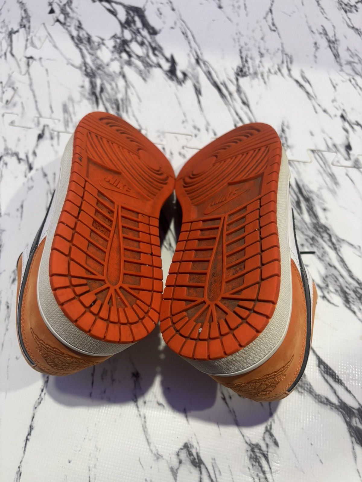 Jordan Brand Jordan 1 Low Shattered Backboard Size US 10 / EU 43 - 4 Thumbnail