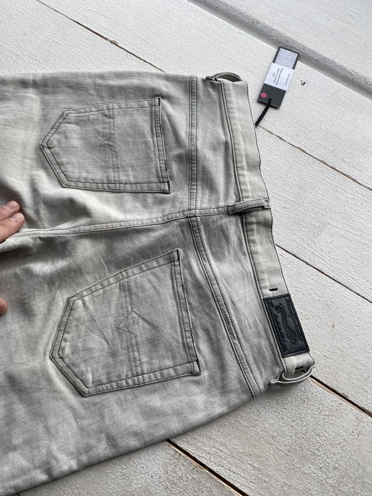 Diesel NWT Luxury Y2K Diesel Belthy Slim Boyfriend Jeans Distressed Size 27" / US 4 / IT 40 - 14 Thumbnail